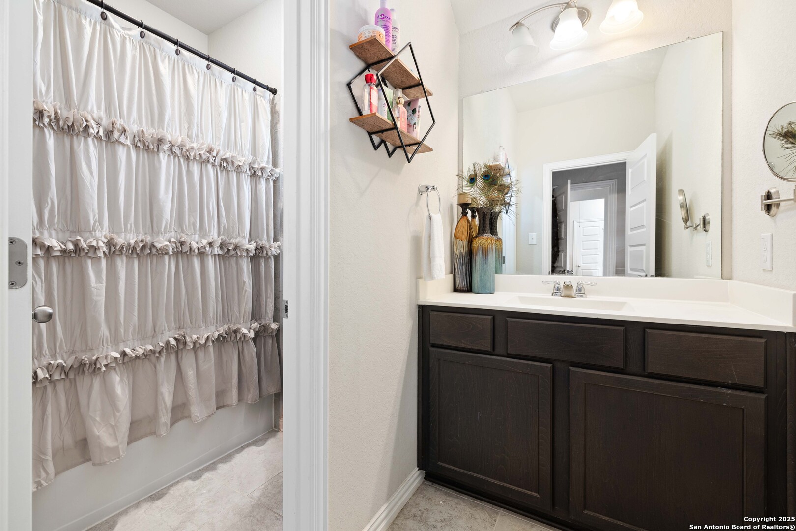 1239 Loma Ranch