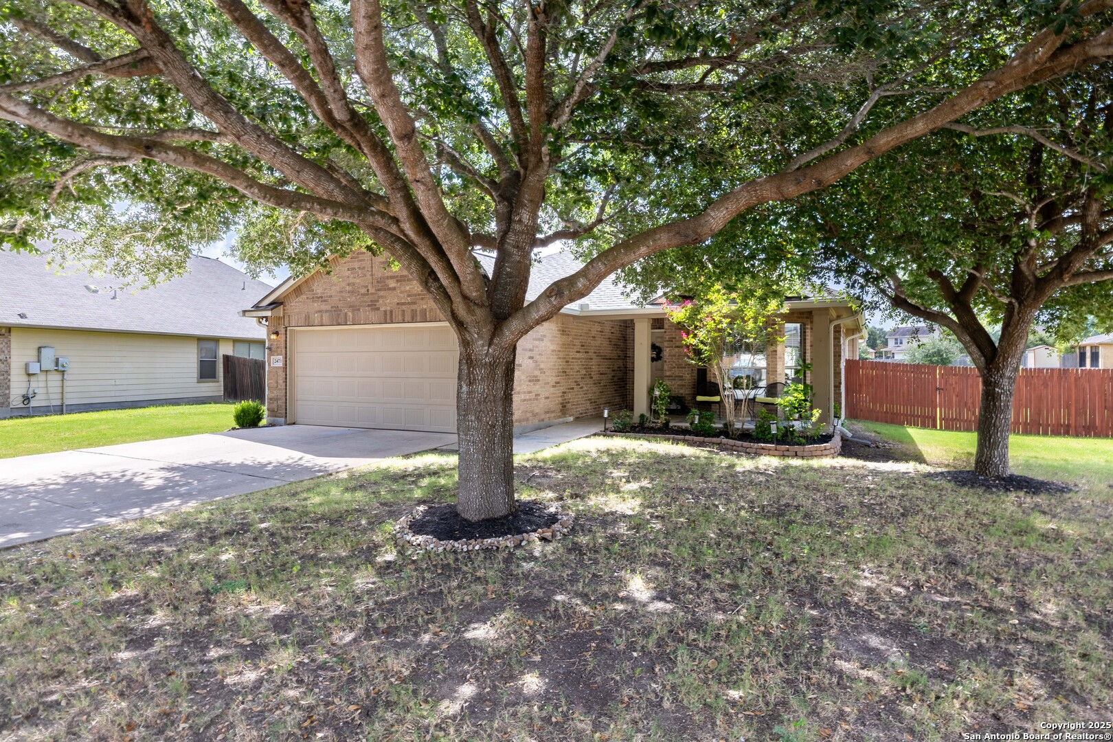 2471 Feather Lane