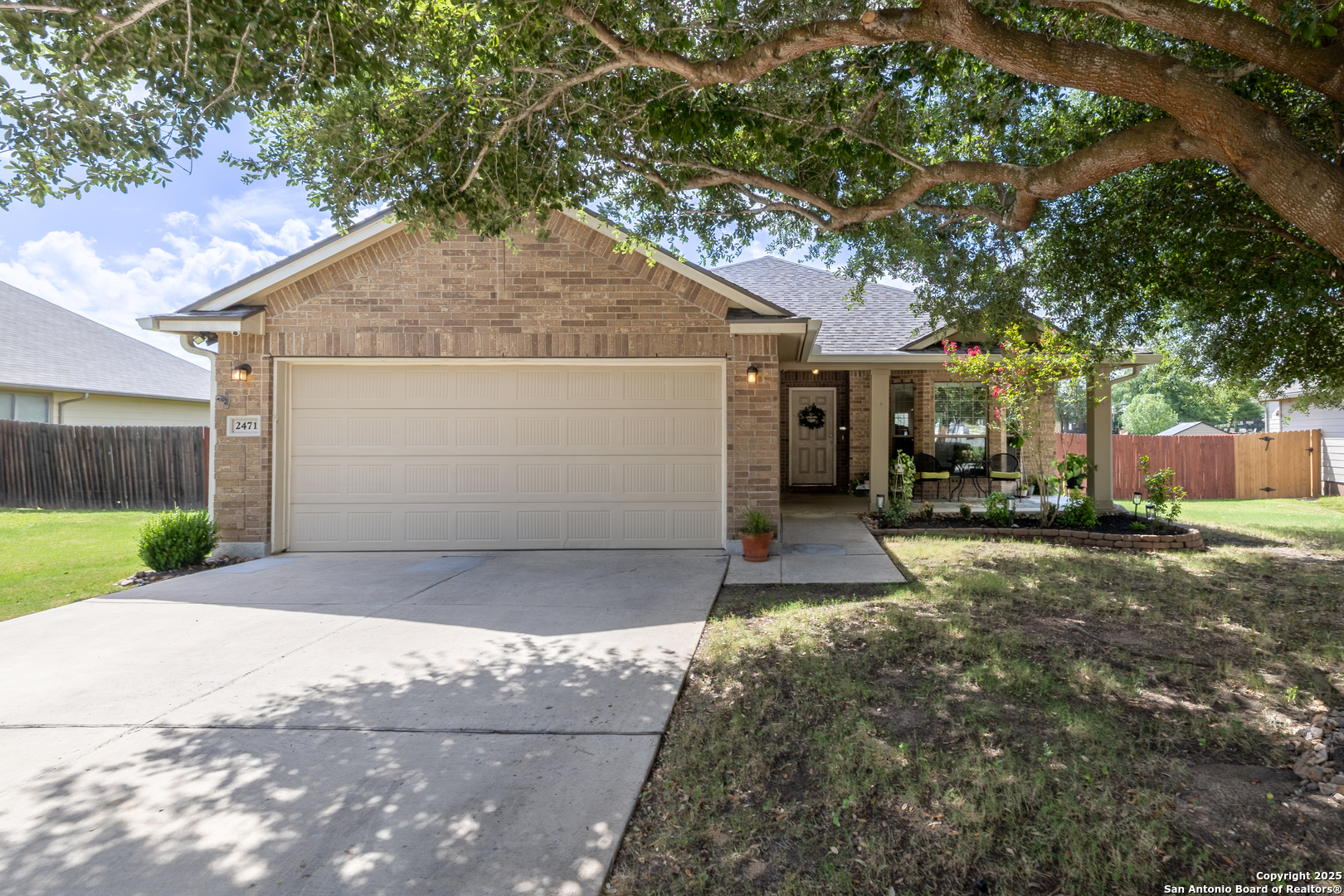2471 Feather Lane