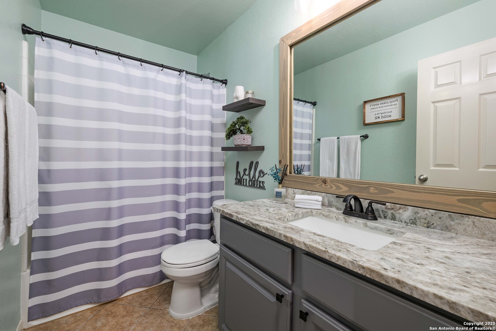 2471 Feather Lane