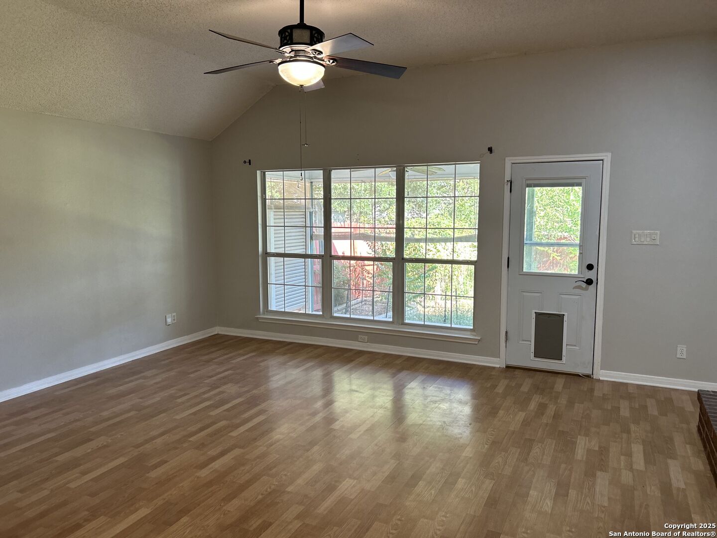 1658 Lantana