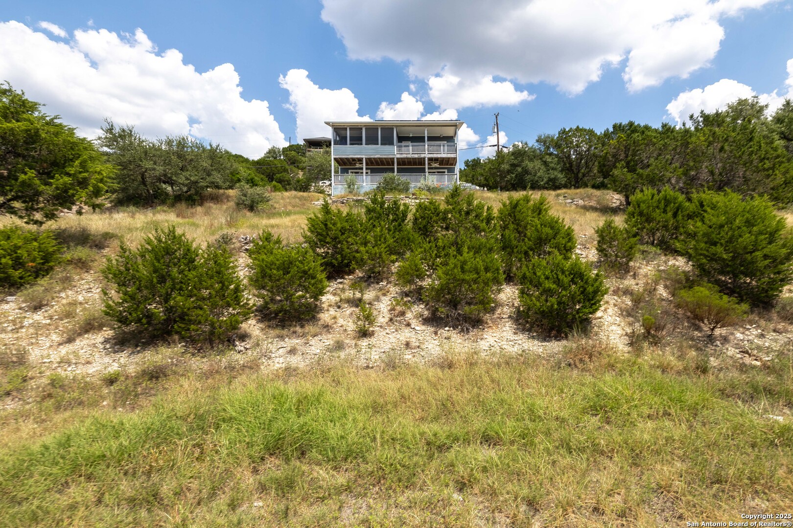 667 Rock Castle