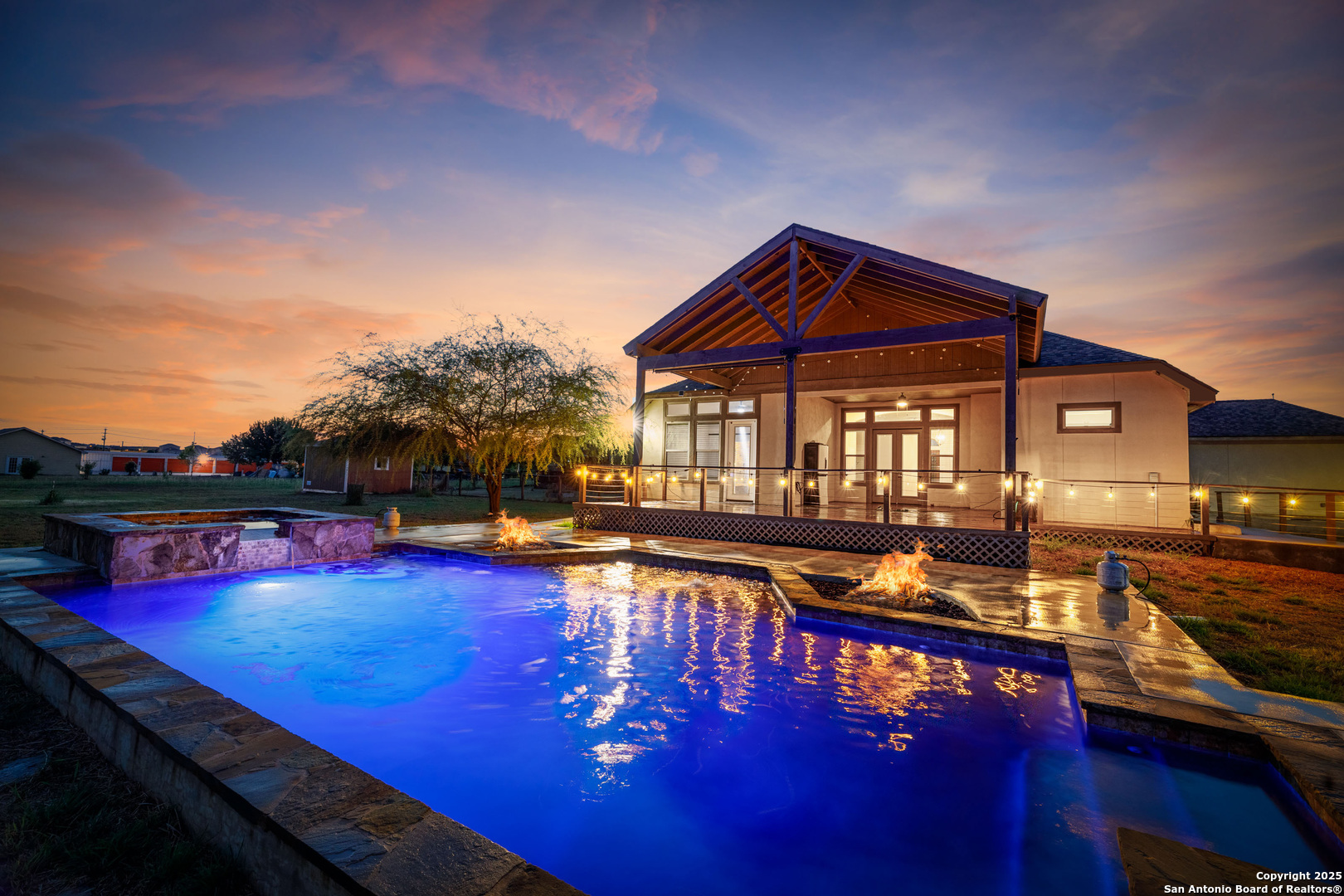 212 Ferryboat Lane