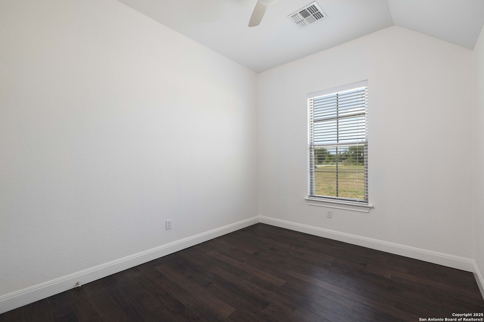 212 Ferryboat Lane