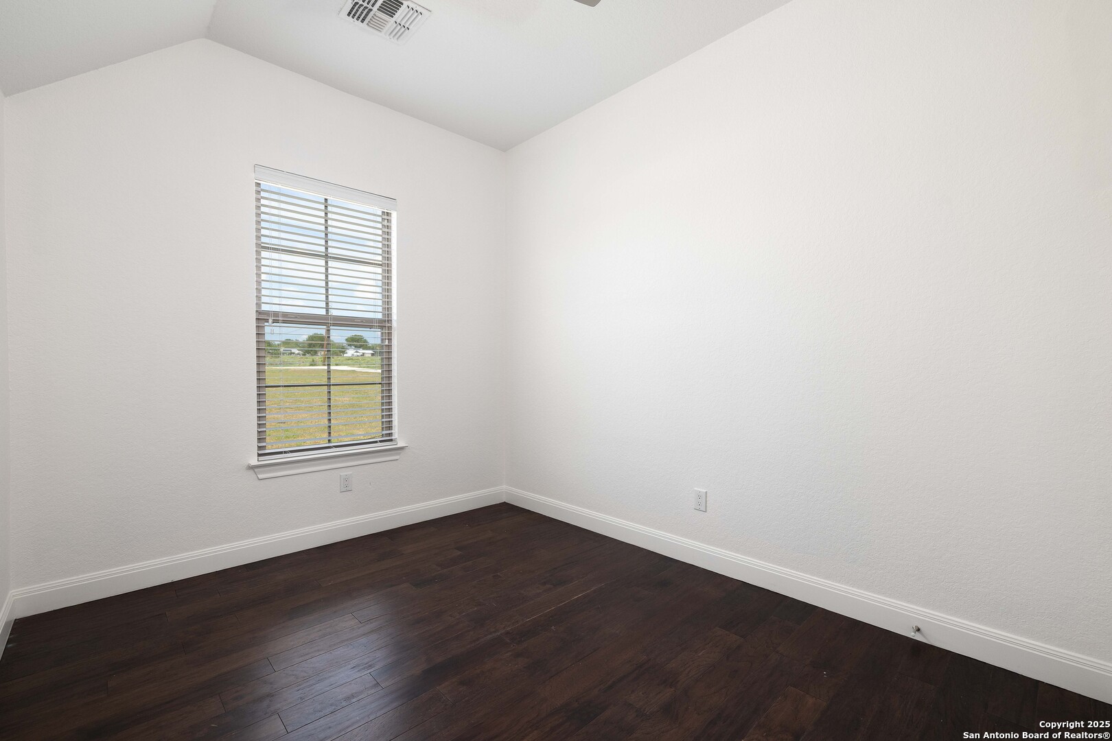 212 Ferryboat Lane