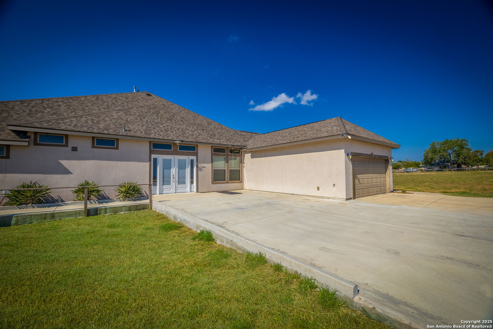 212 Ferryboat Lane