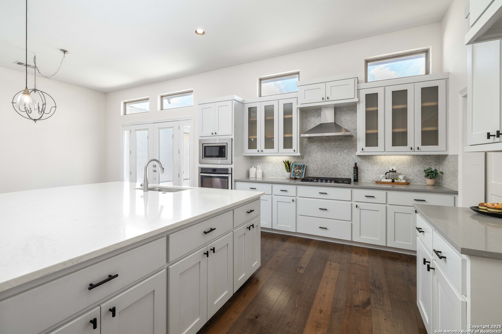 212 Ferryboat Lane
