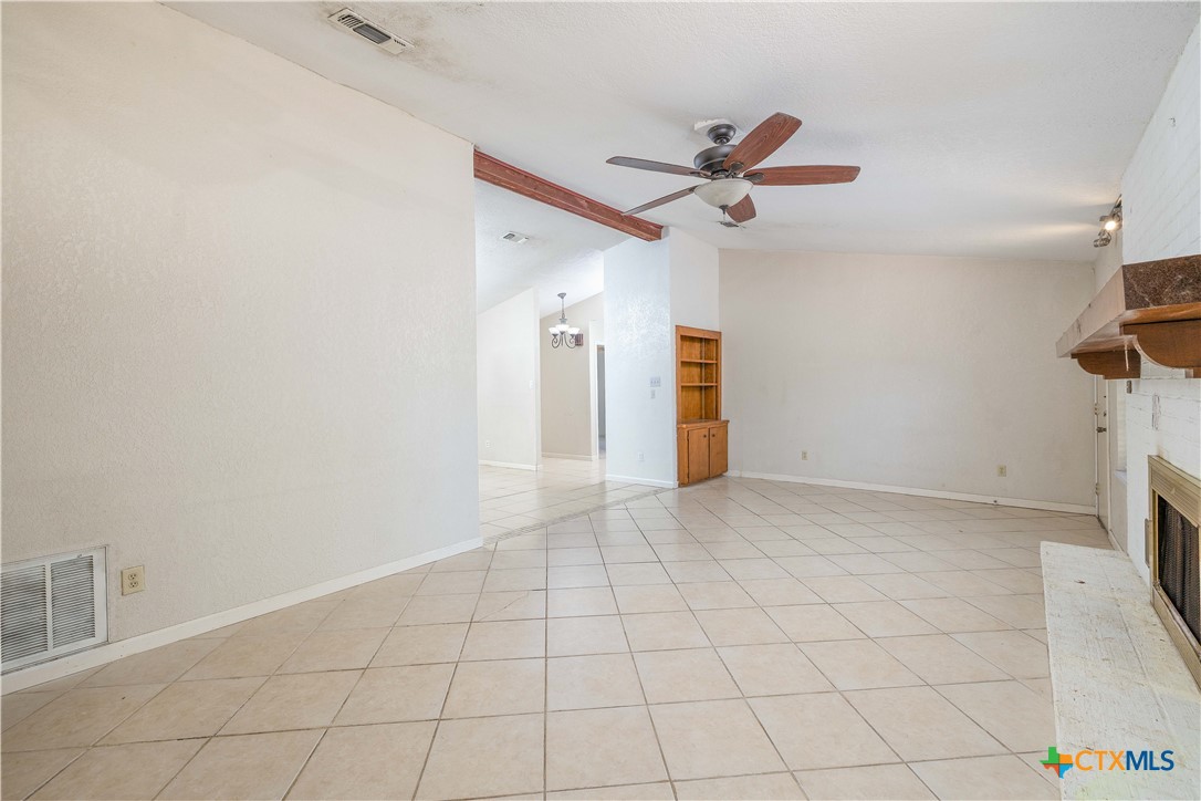 953 Lazy Trail