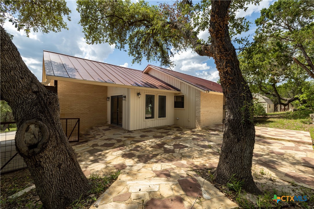 1143 Flaman Road
