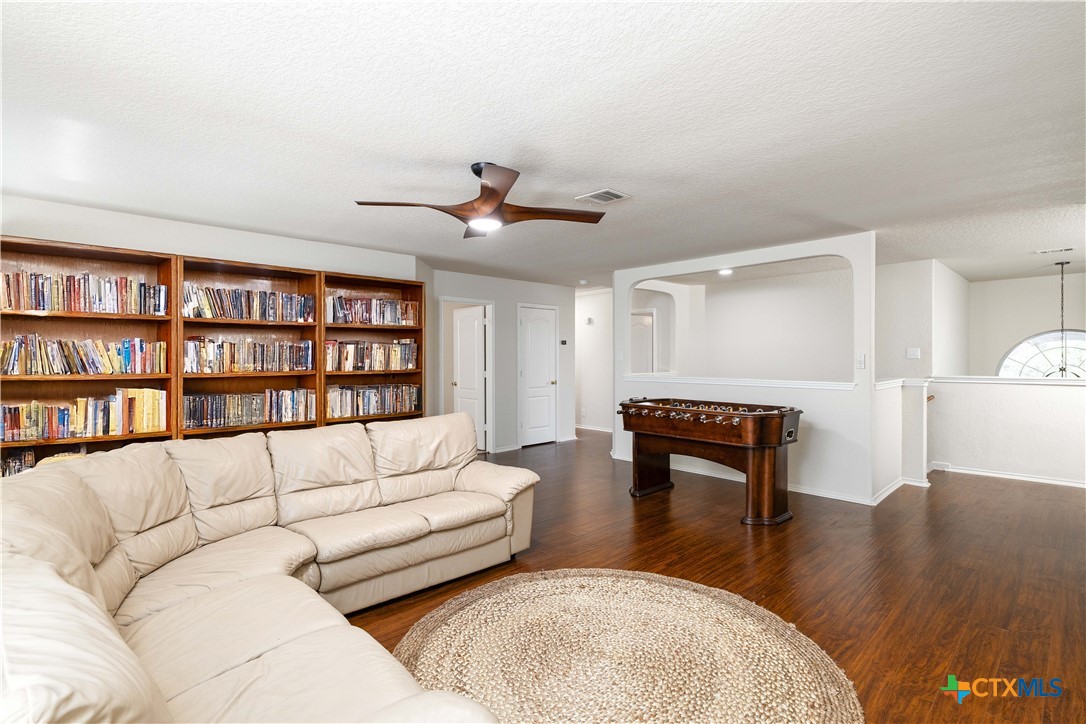729 San Gabriel Loop