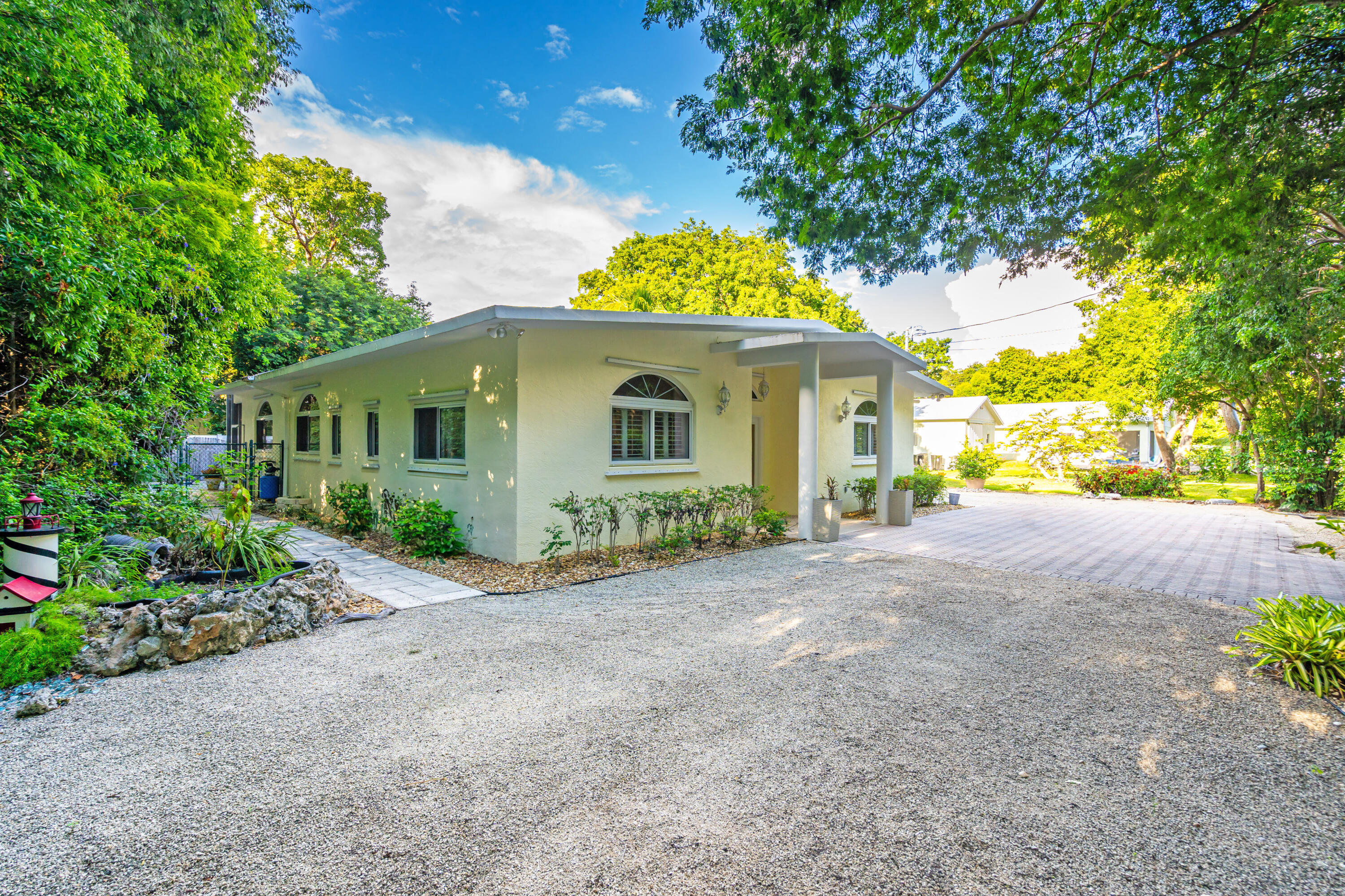 469 Barracuda Boulevard