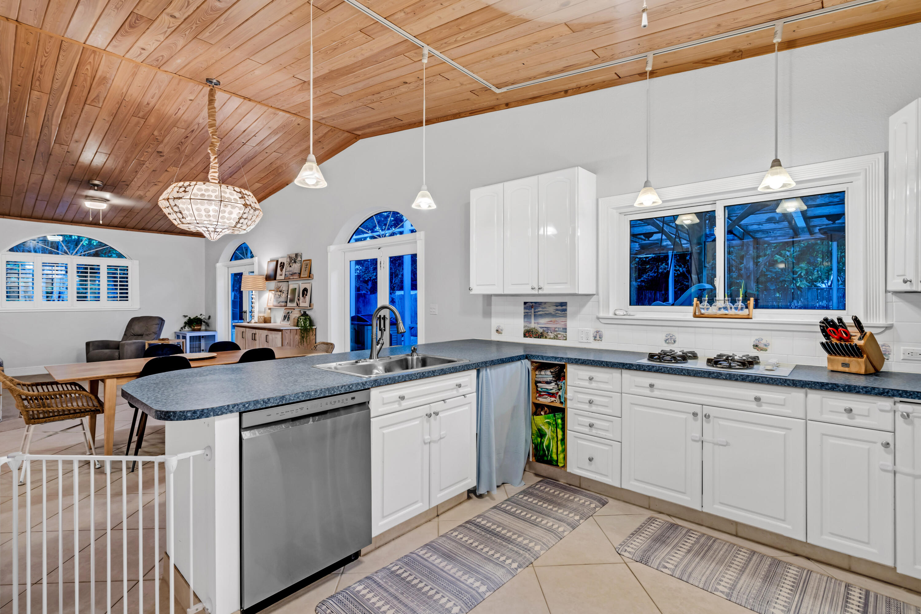 469 Barracuda Boulevard