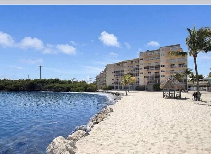 200 Wrenn Street Unit: 502