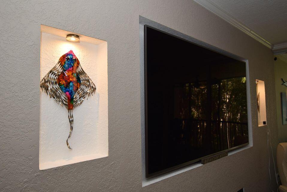 97652 Overseas Highway Unit: M11