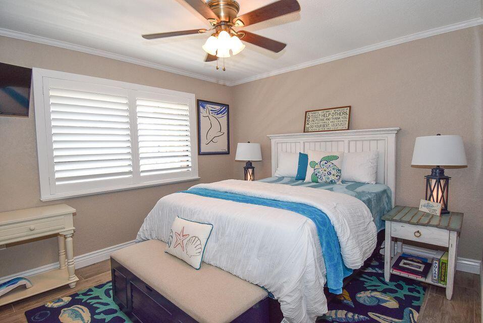 97652 Overseas Highway Unit: M11