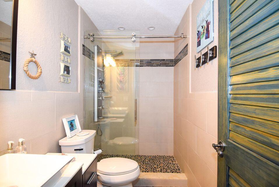 97652 Overseas Highway Unit: M11