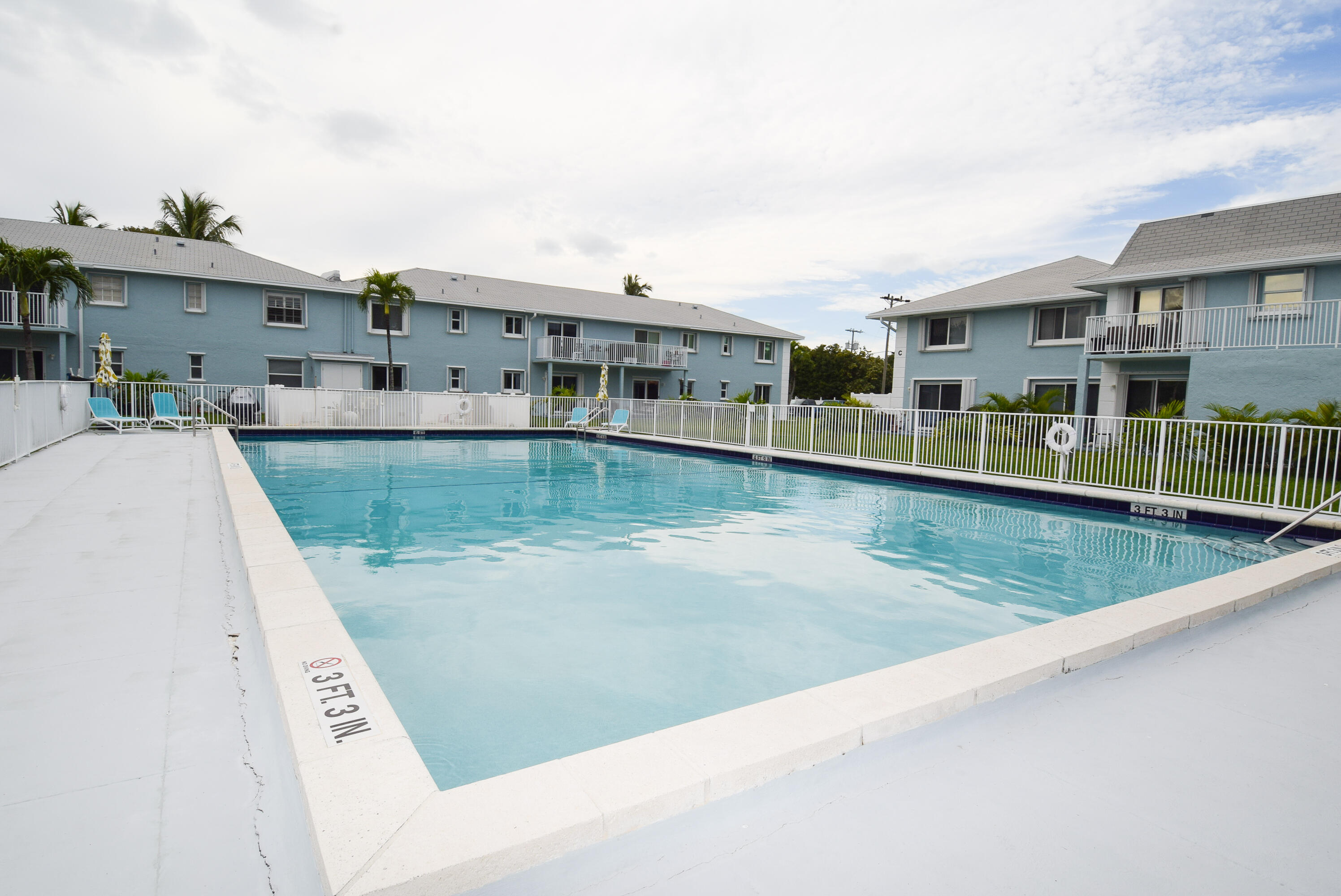 40 High Point Road Unit: F201