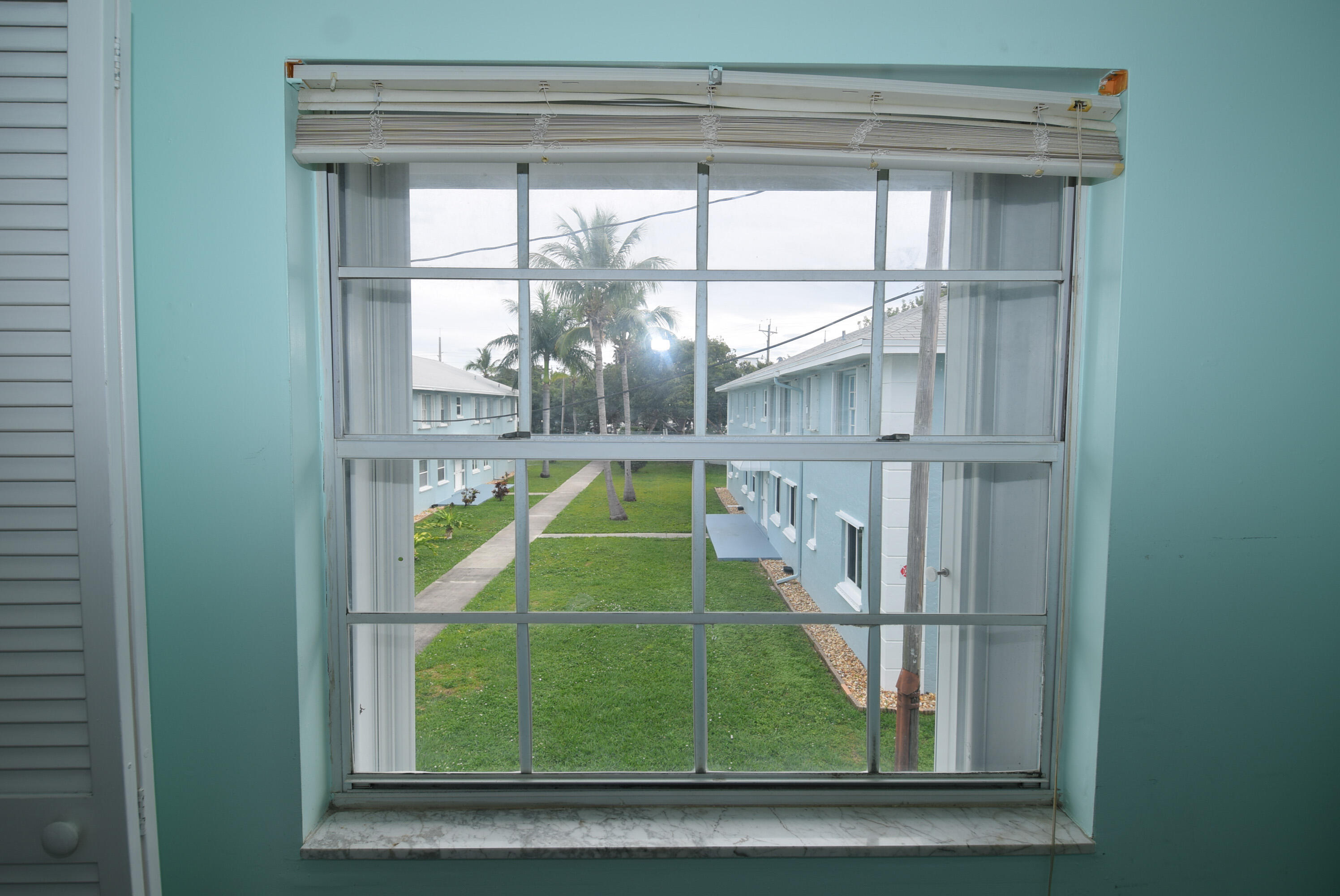 40 High Point Road Unit: F201