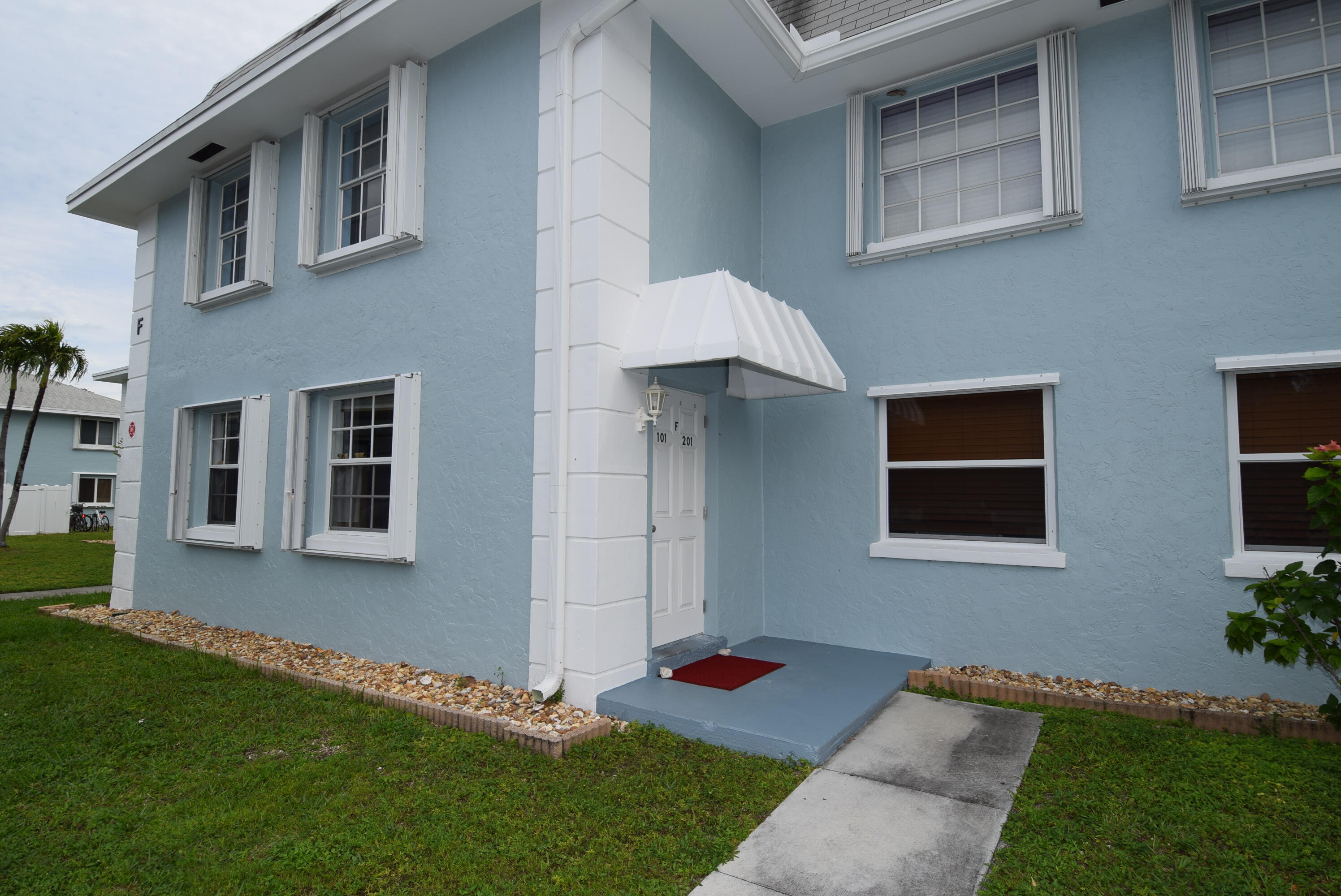 40 High Point Road Unit: F201