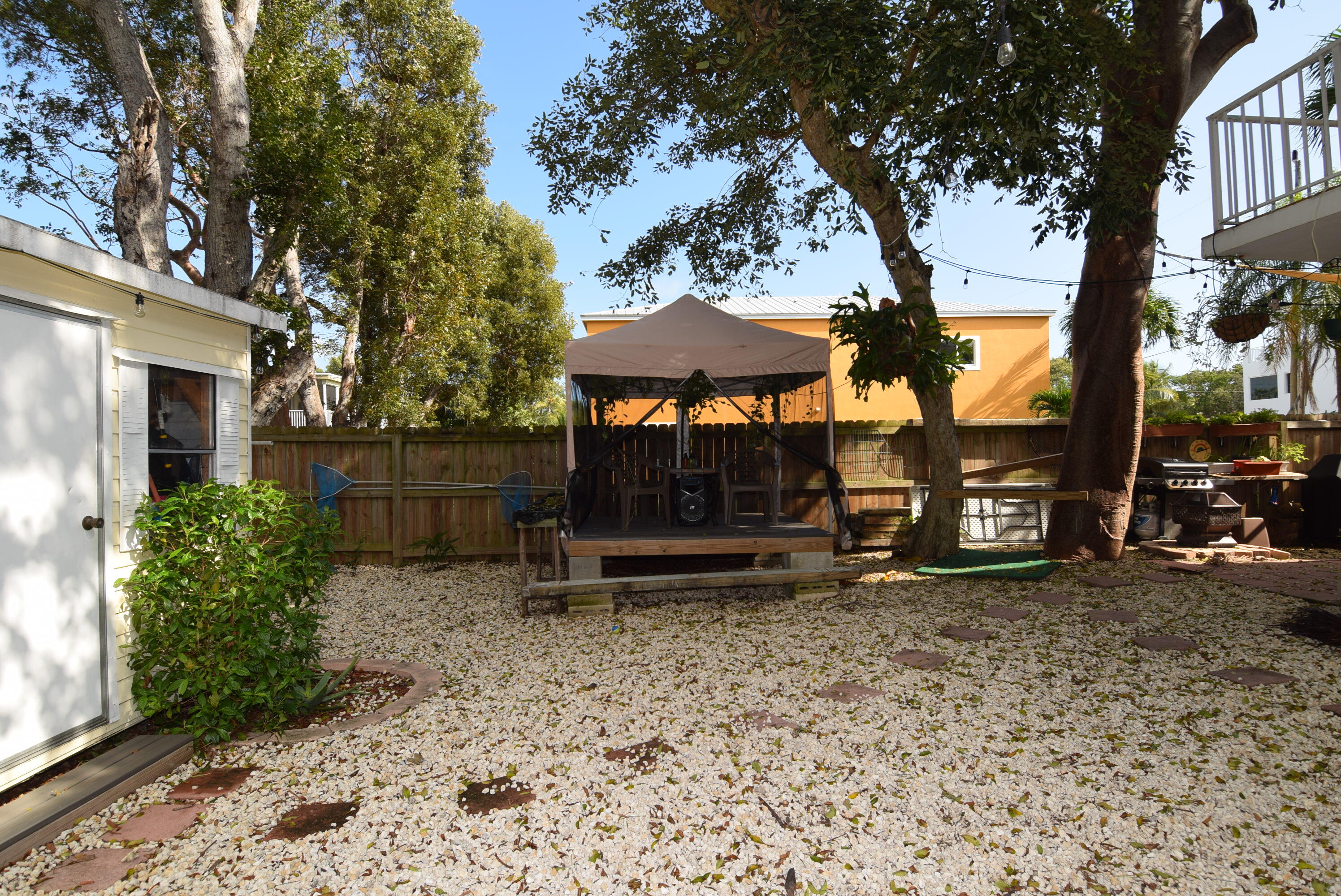 60 SE Marlin Avenue