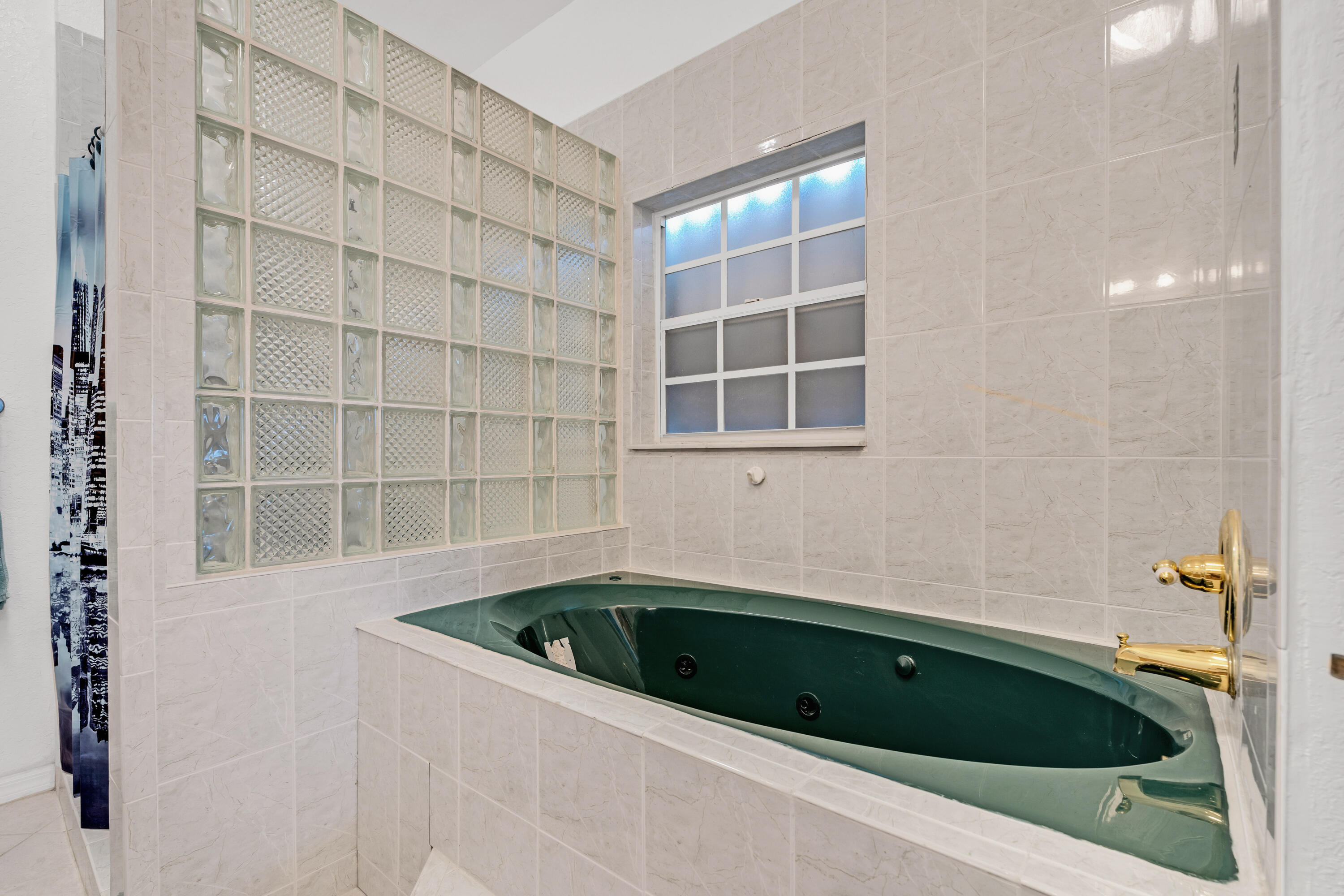 187 Grassy Road
