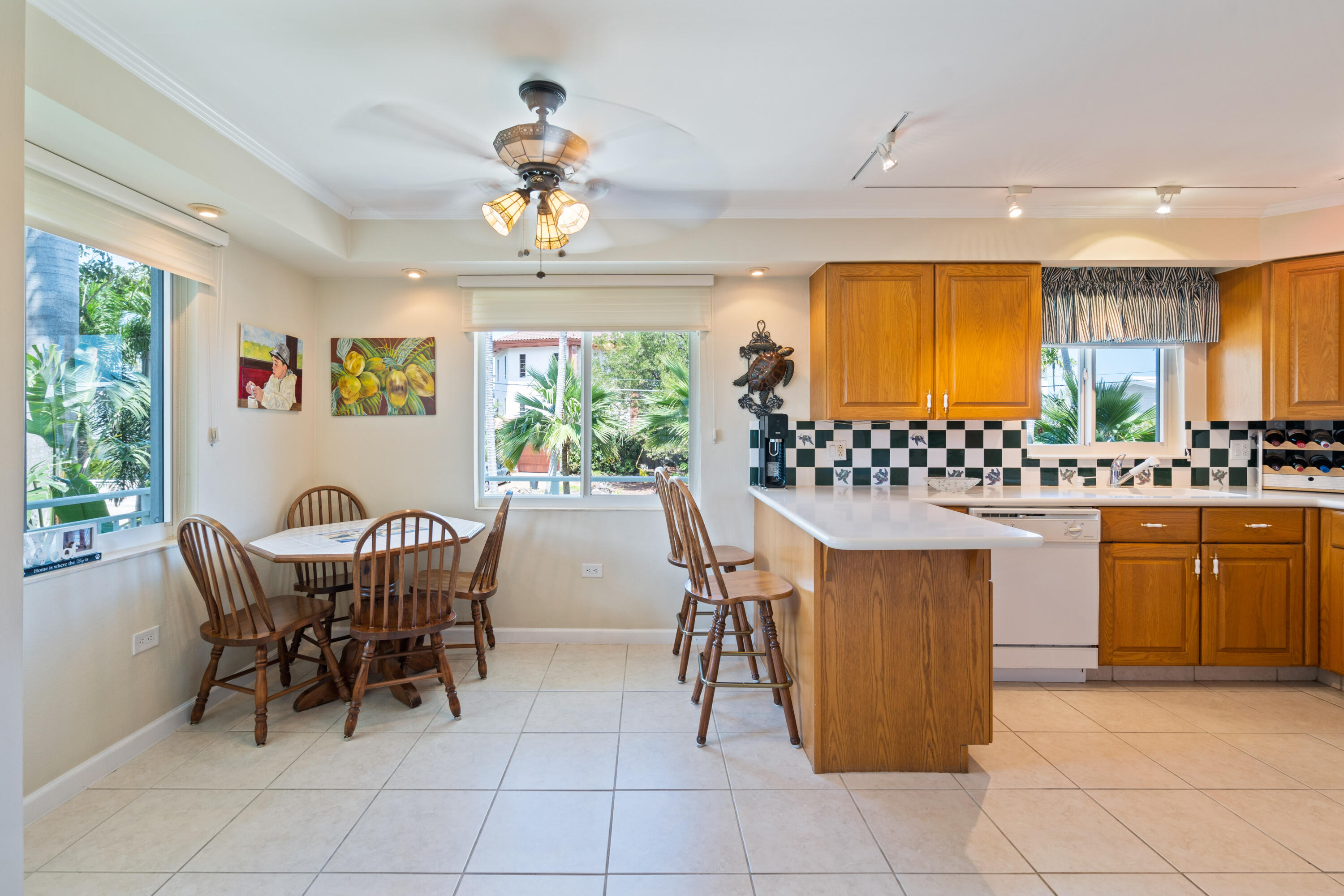 127 Redwing Road