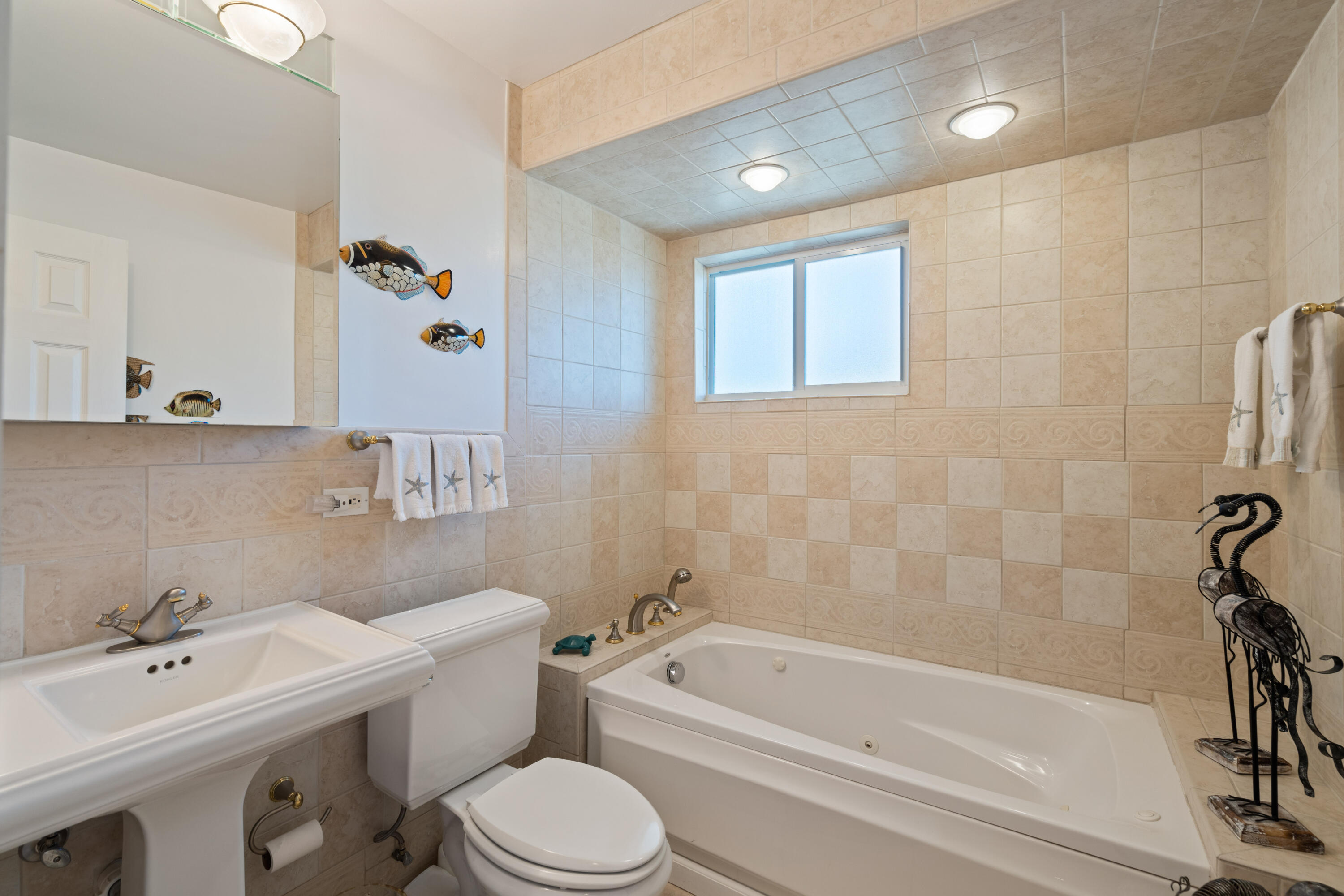127 Redwing Road
