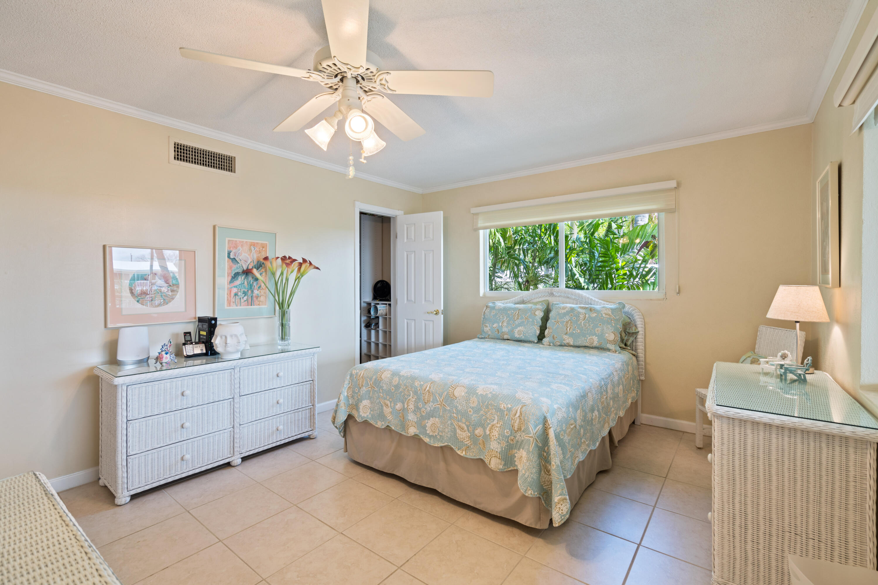 127 Redwing Road