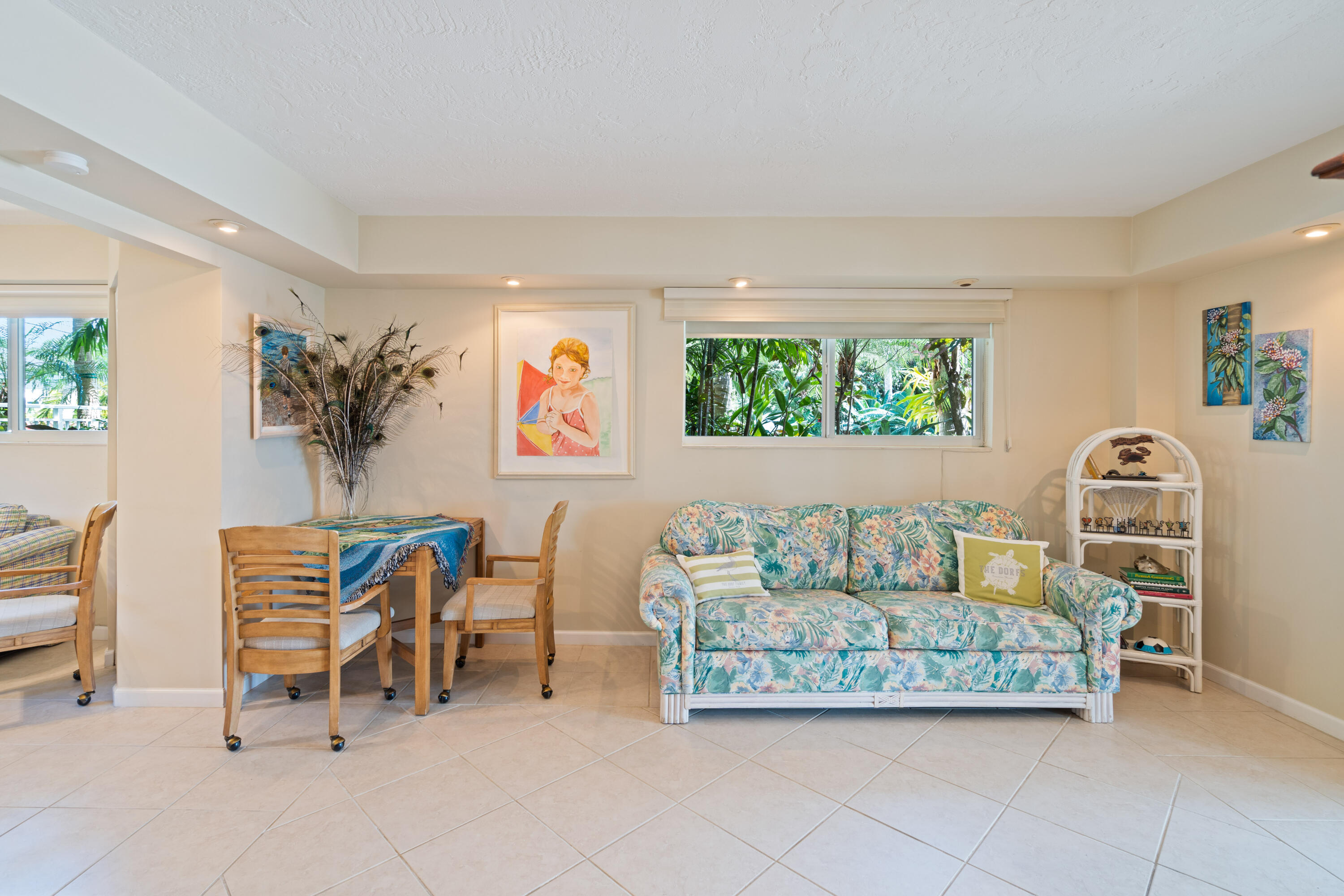 127 Redwing Road
