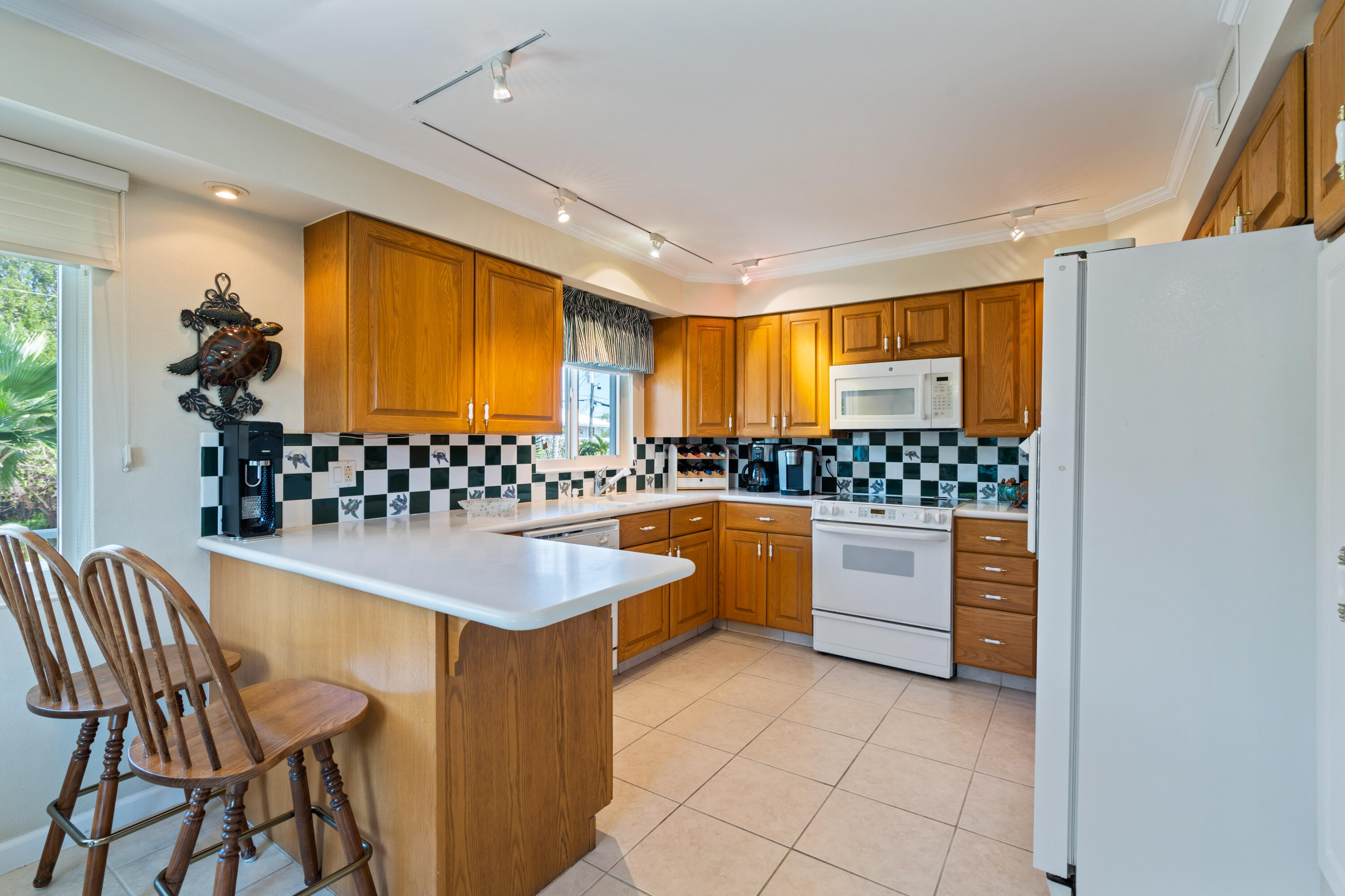 127 Redwing Road
