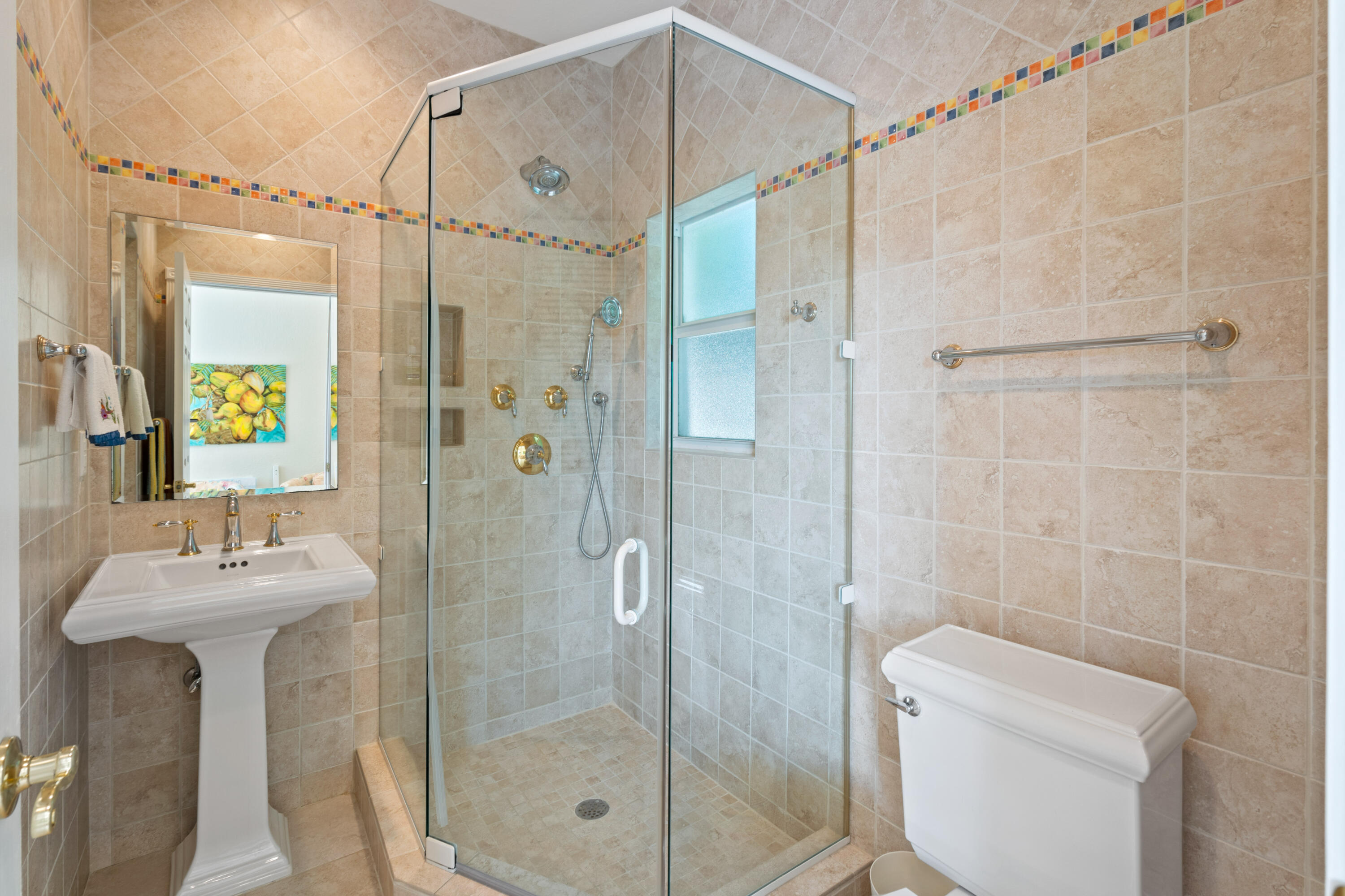 127 Redwing Road