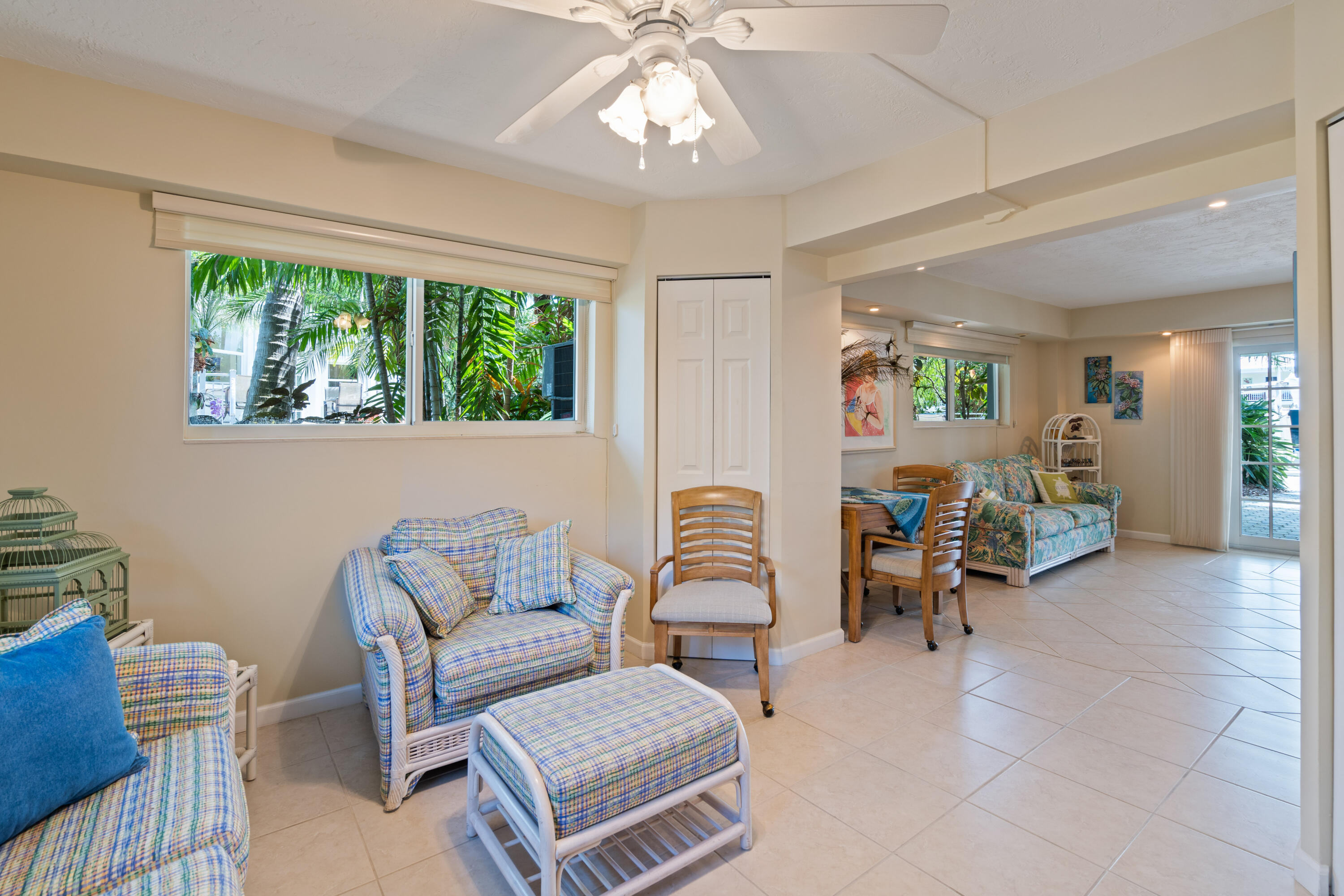 127 Redwing Road