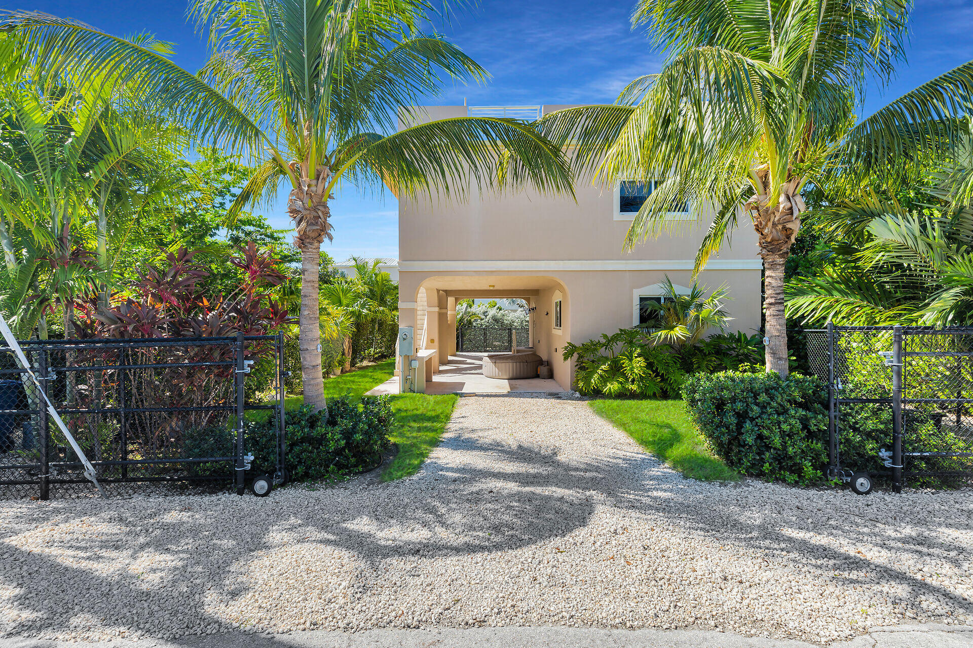 30 Lakeview Drive