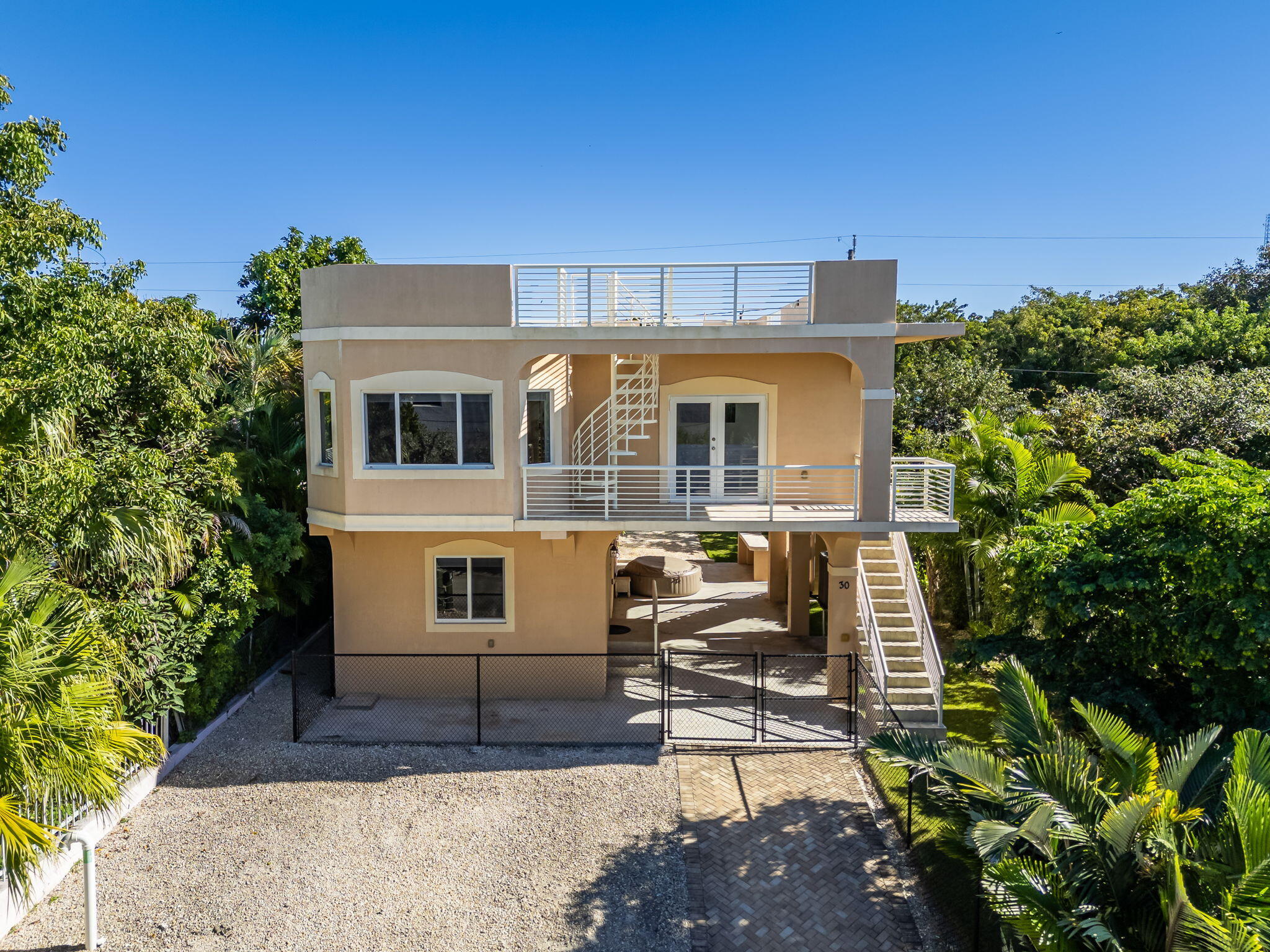 30 Lakeview Drive