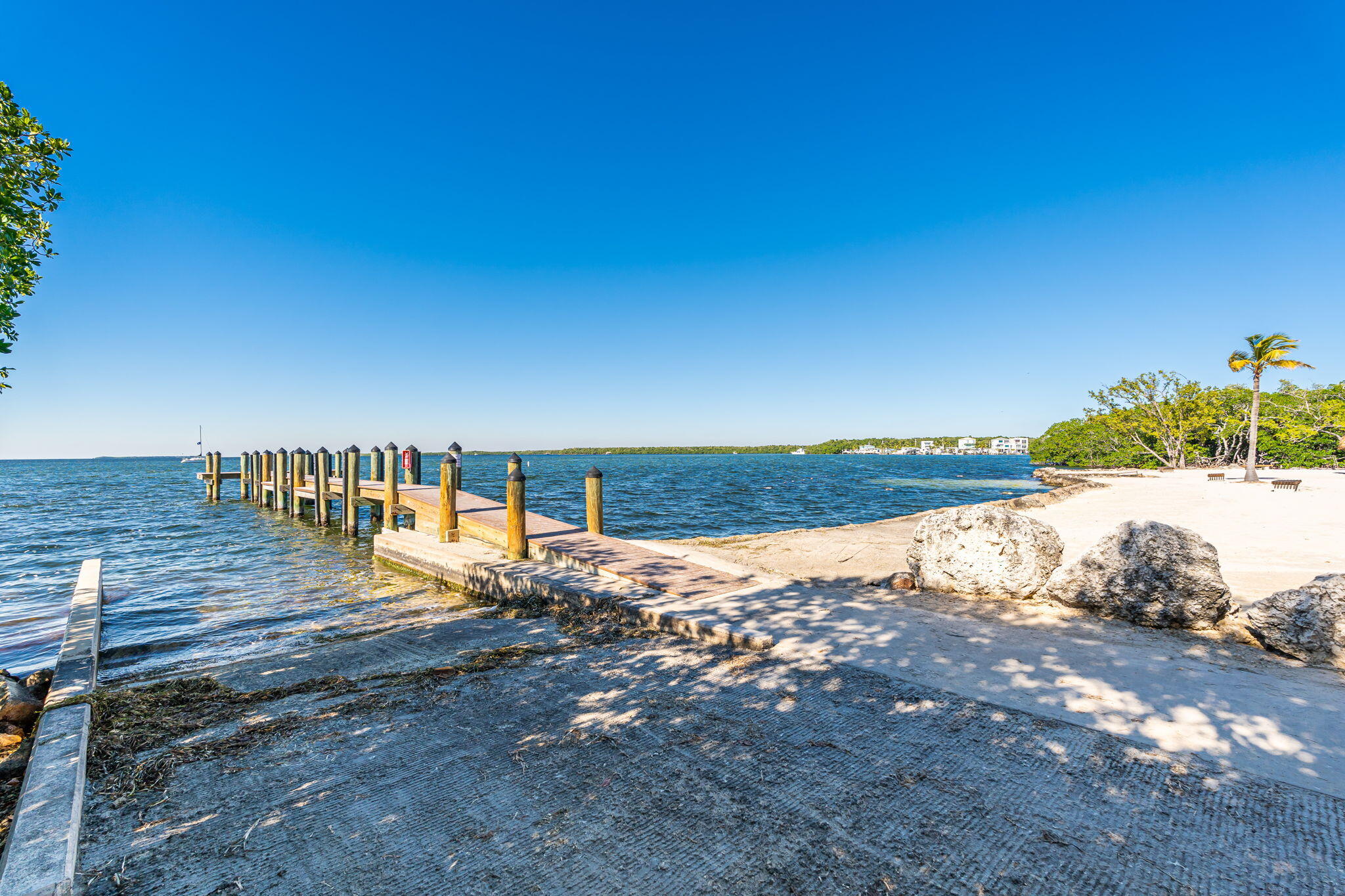 30 Lakeview Drive