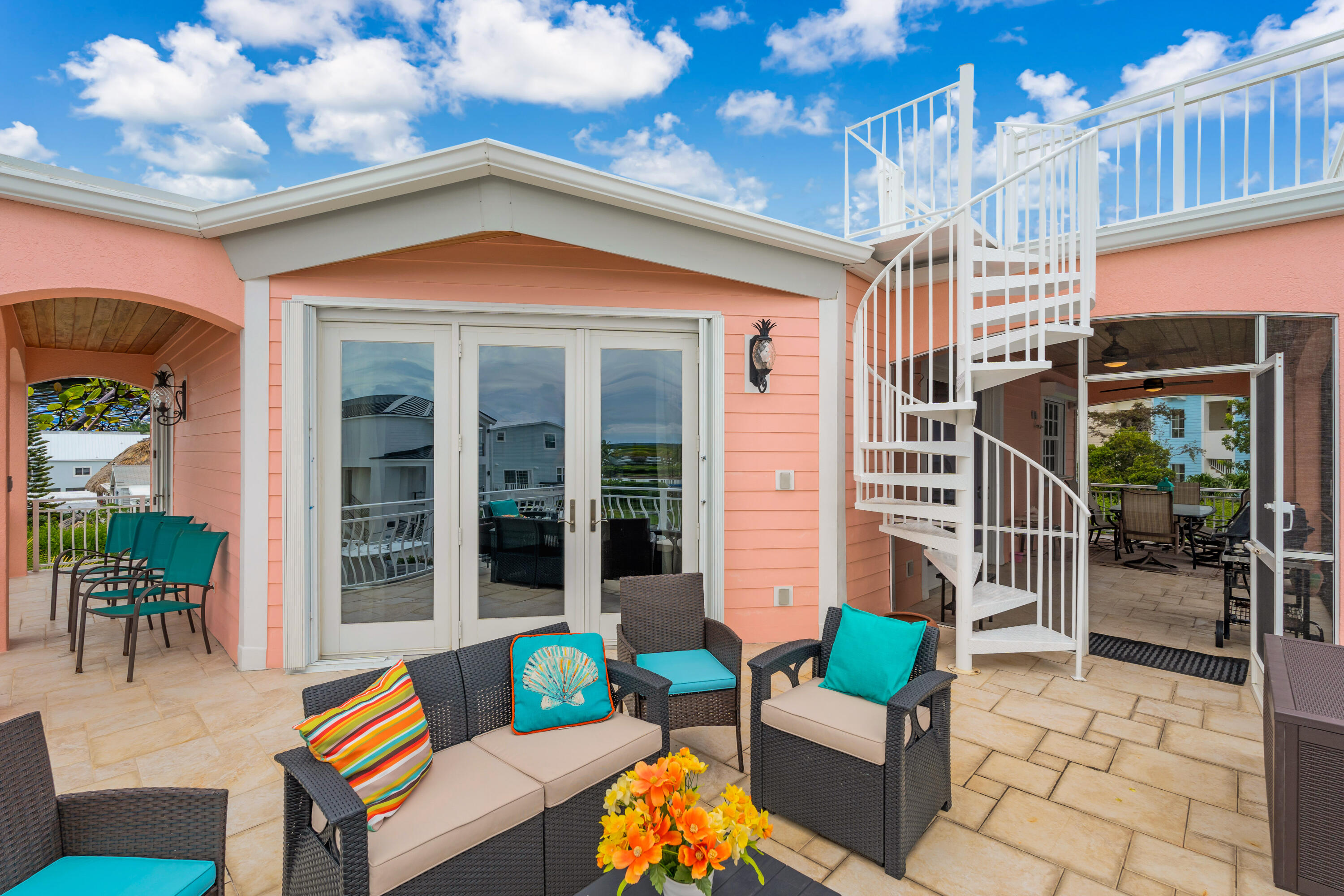 104 Coral Way