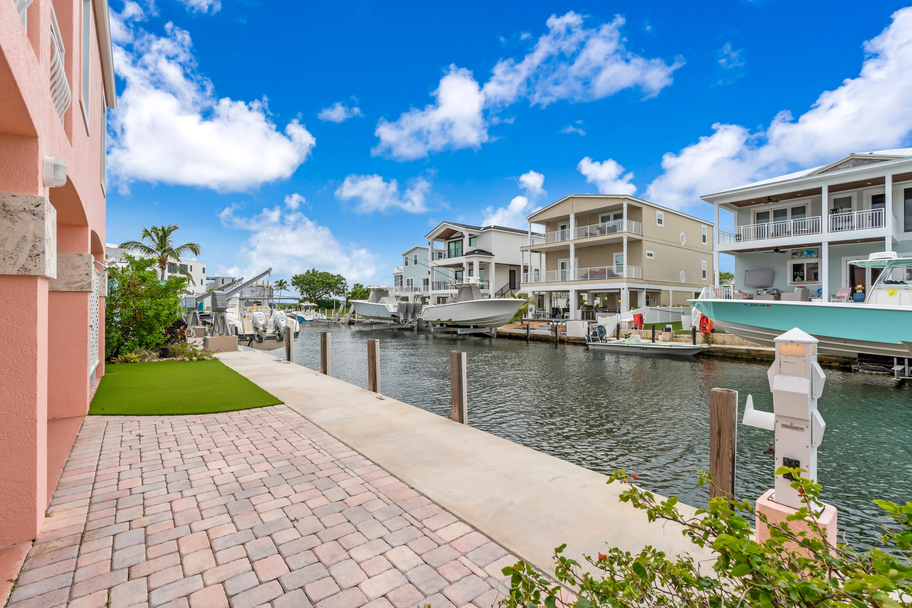 104 Coral Way