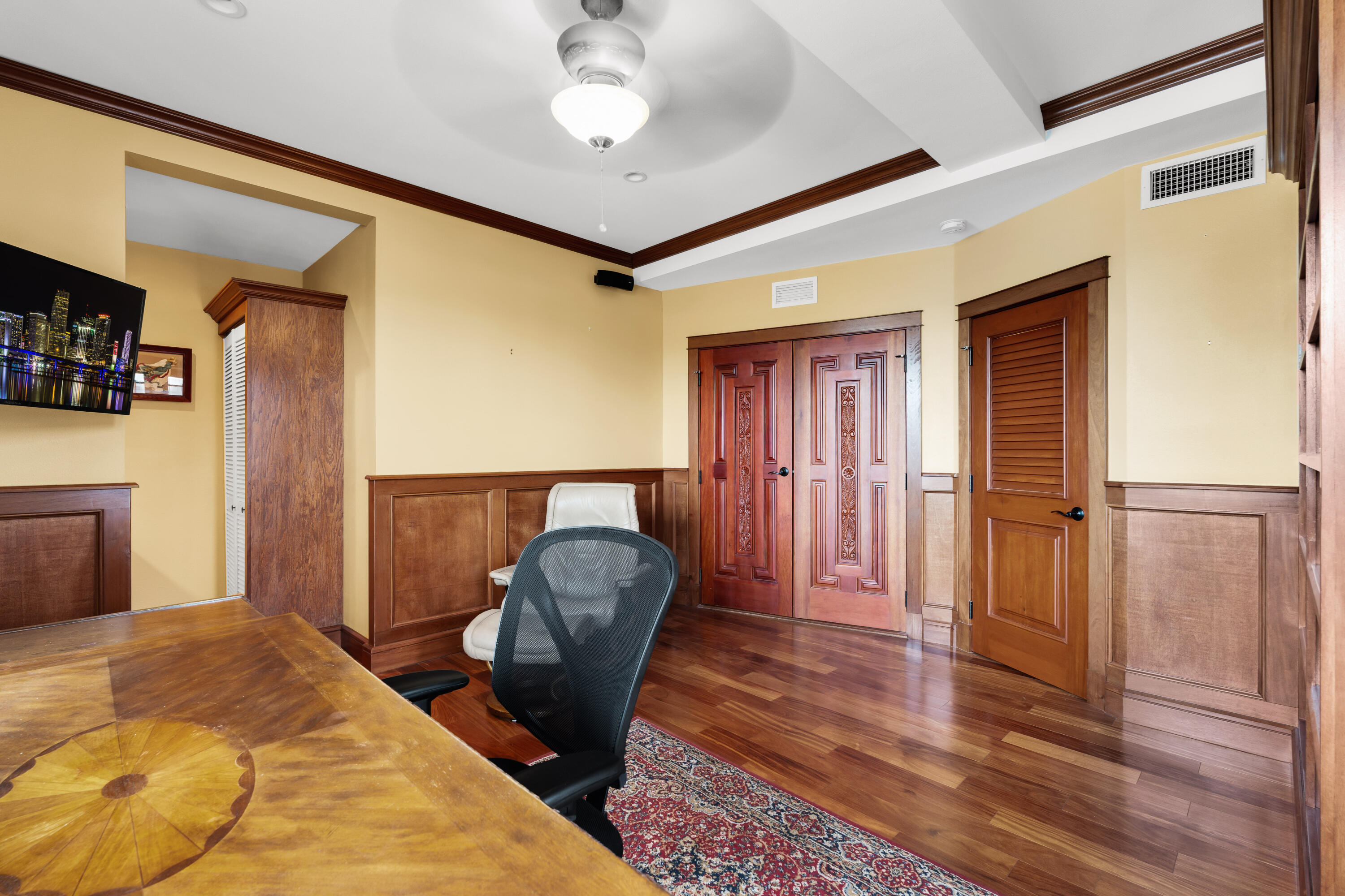 104 Coral Way