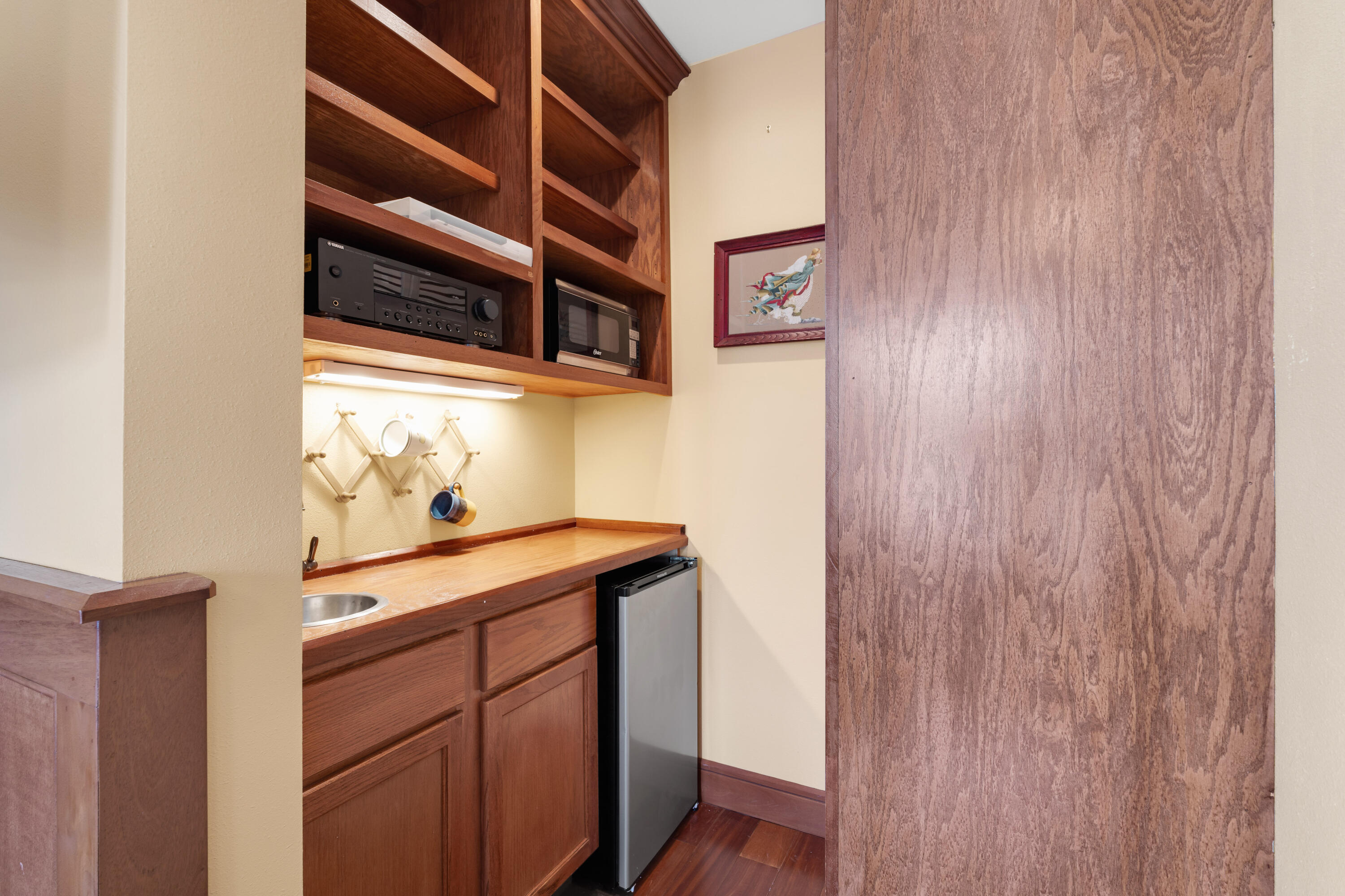 104 Coral Way
