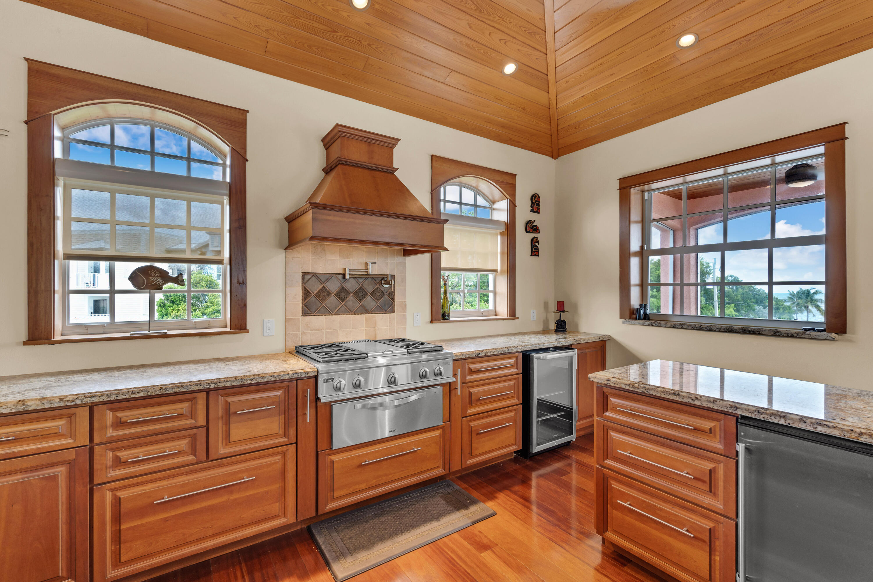 104 Coral Way