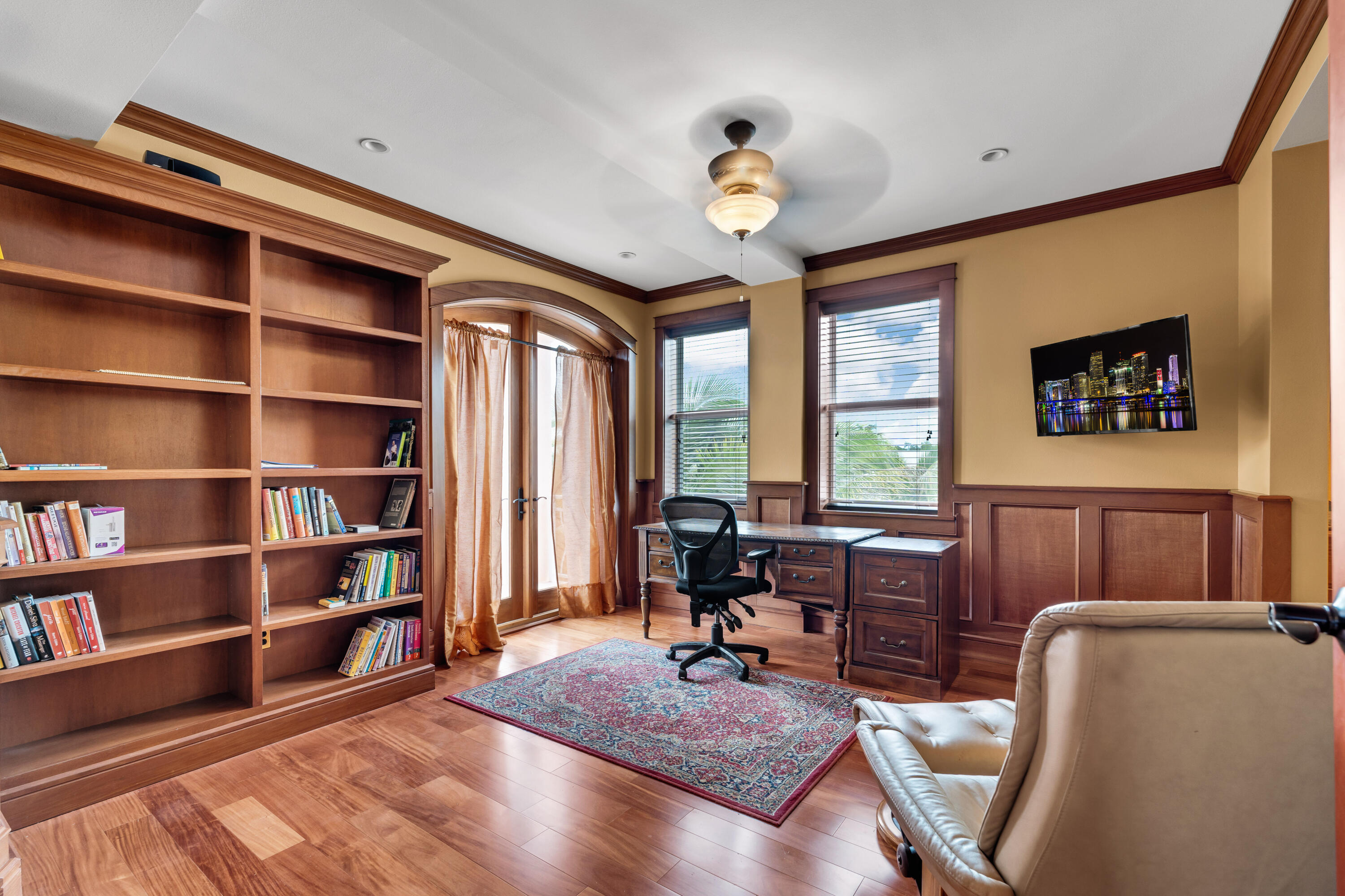 104 Coral Way