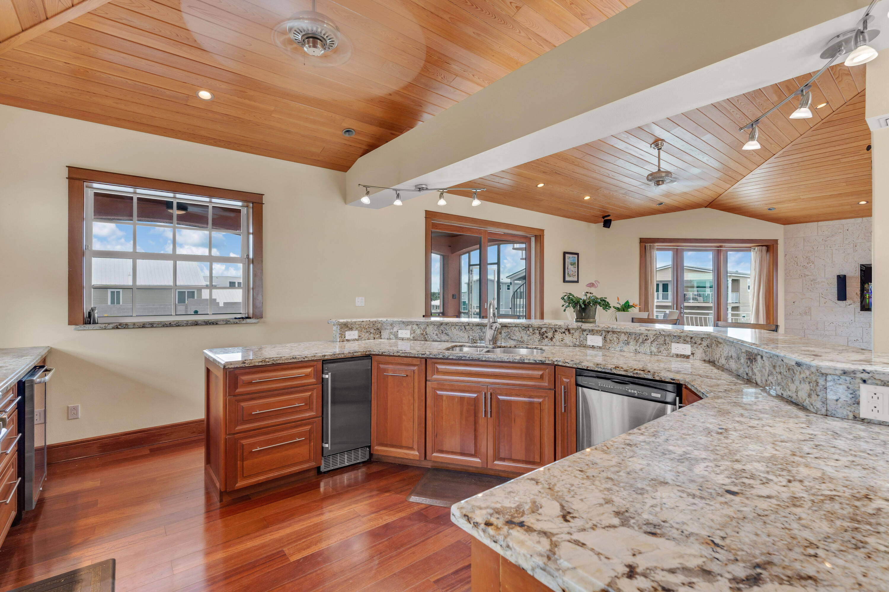 104 Coral Way