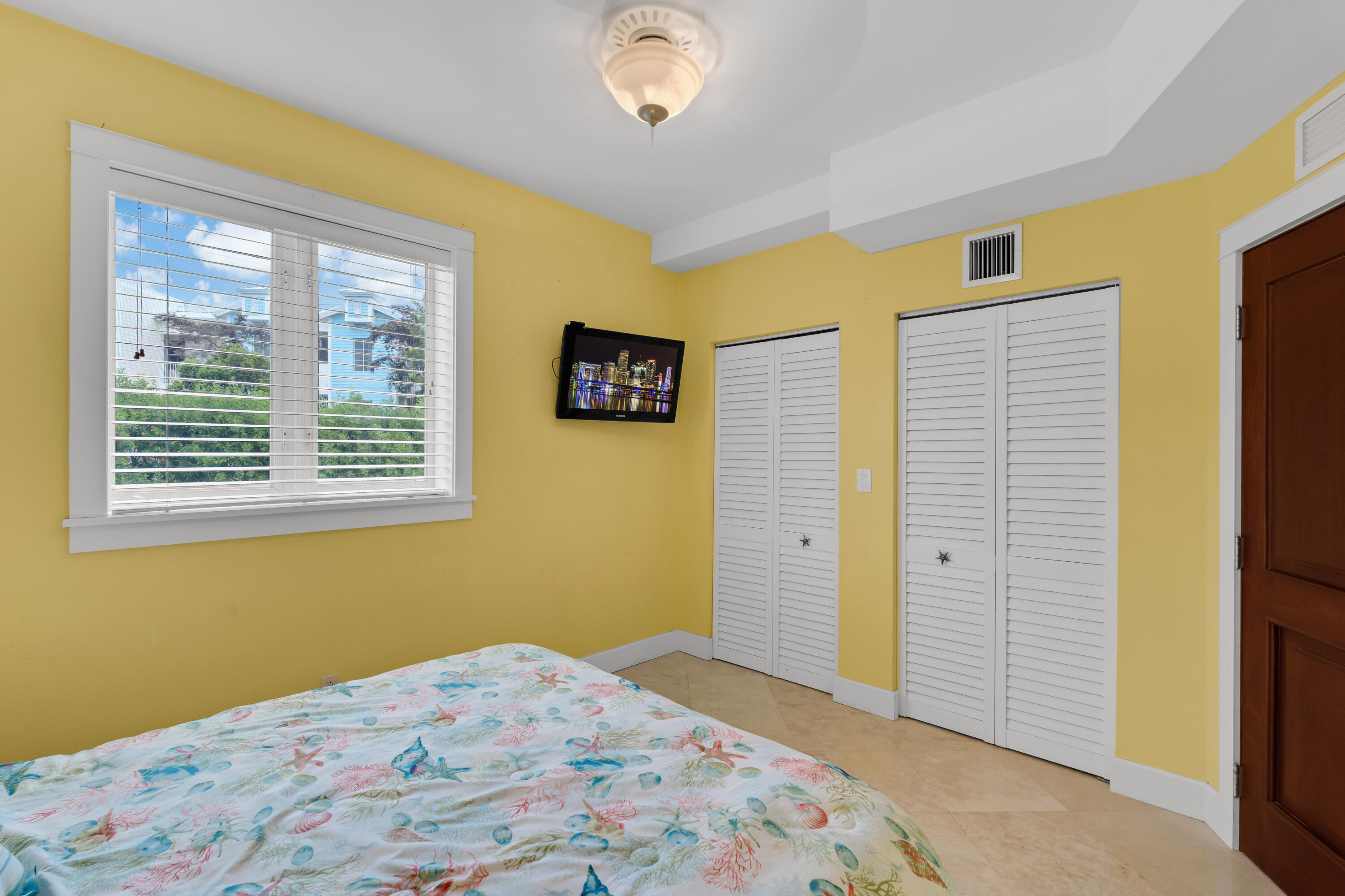 104 Coral Way