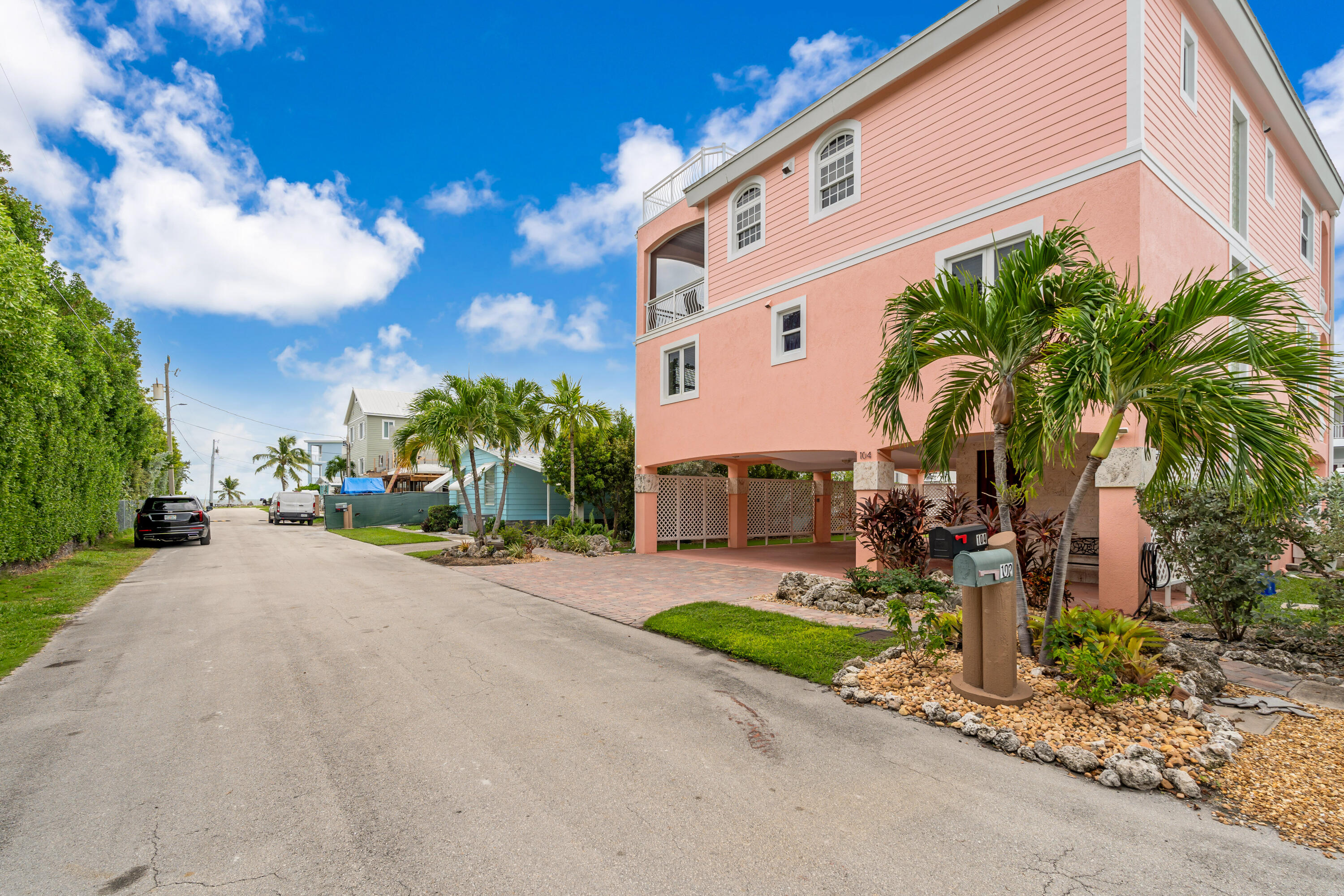104 Coral Way