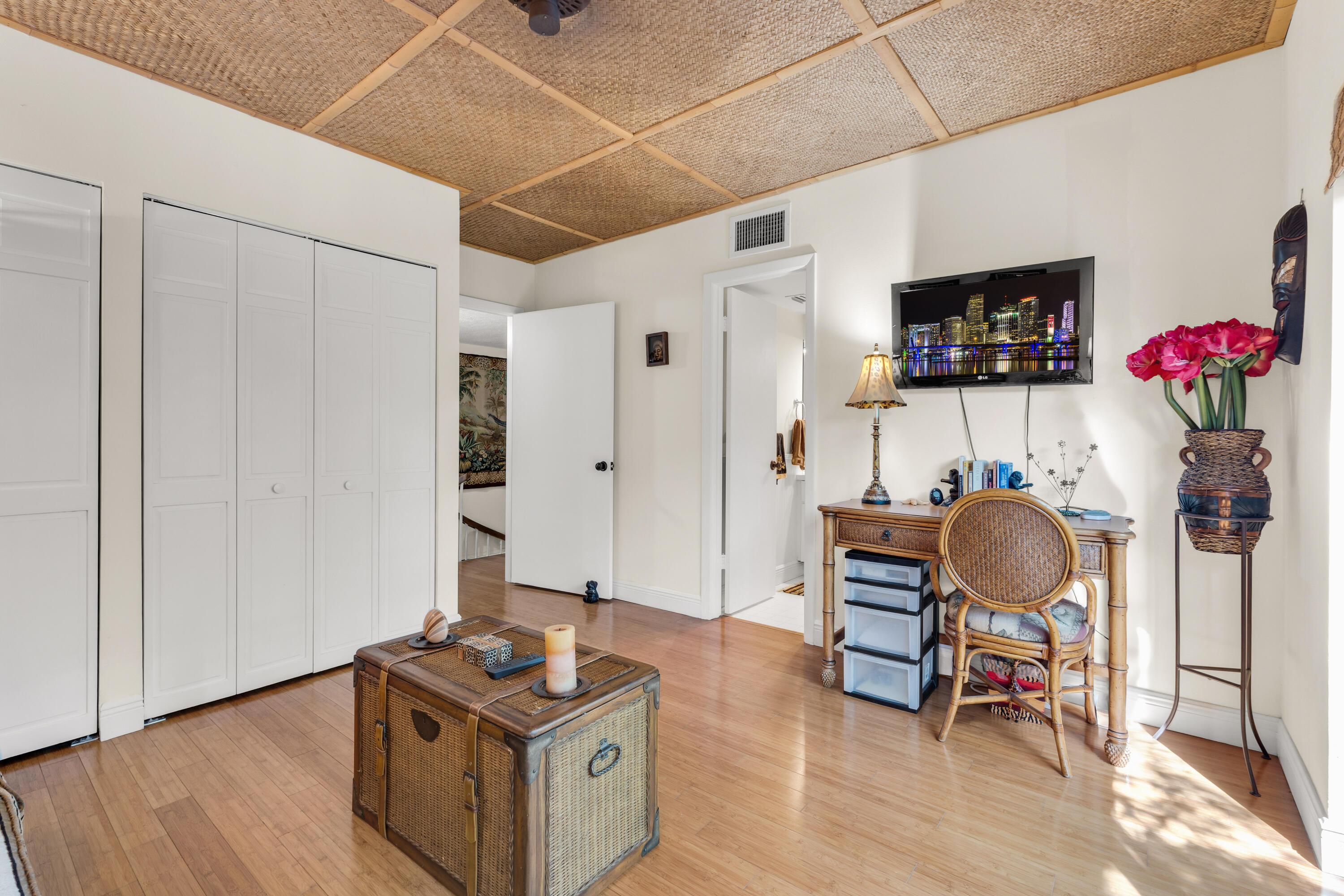 204 Sanctuary Drive Unit: 204