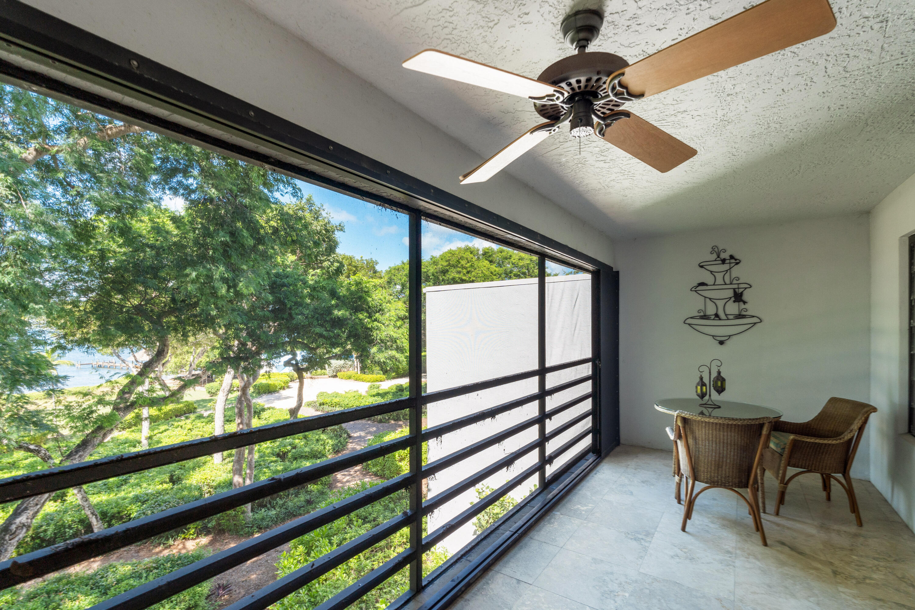 204 Sanctuary Drive Unit: 204