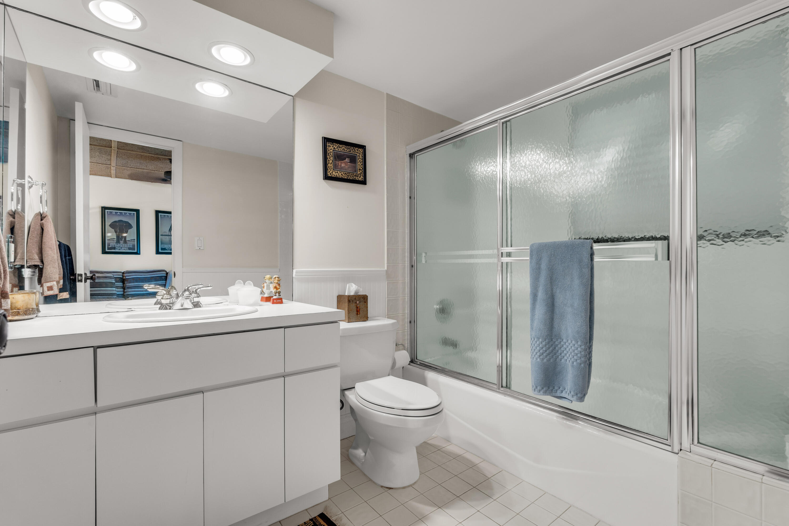 204 Sanctuary Drive Unit: 204