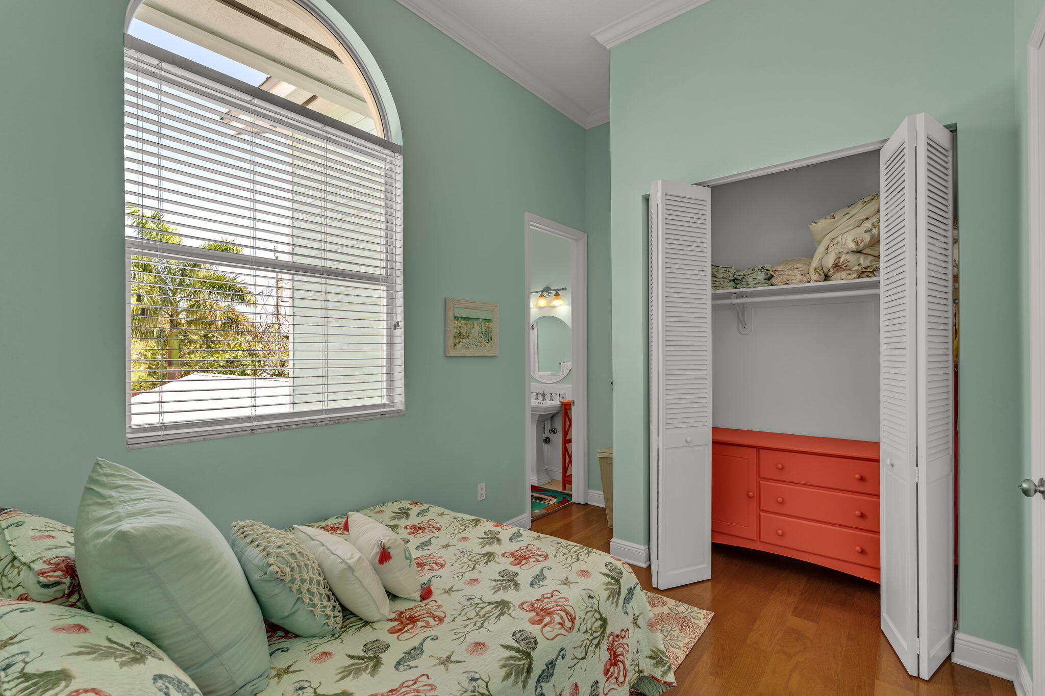 126 Point Pleasant Drive