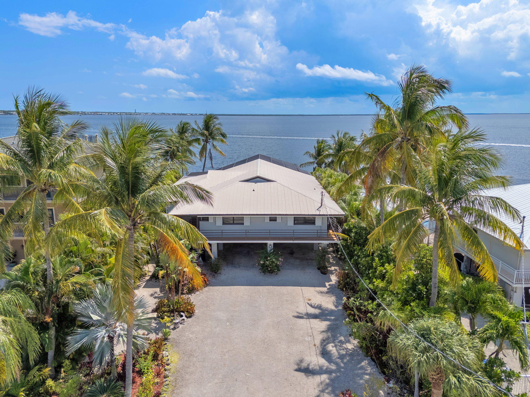 8 South Drive