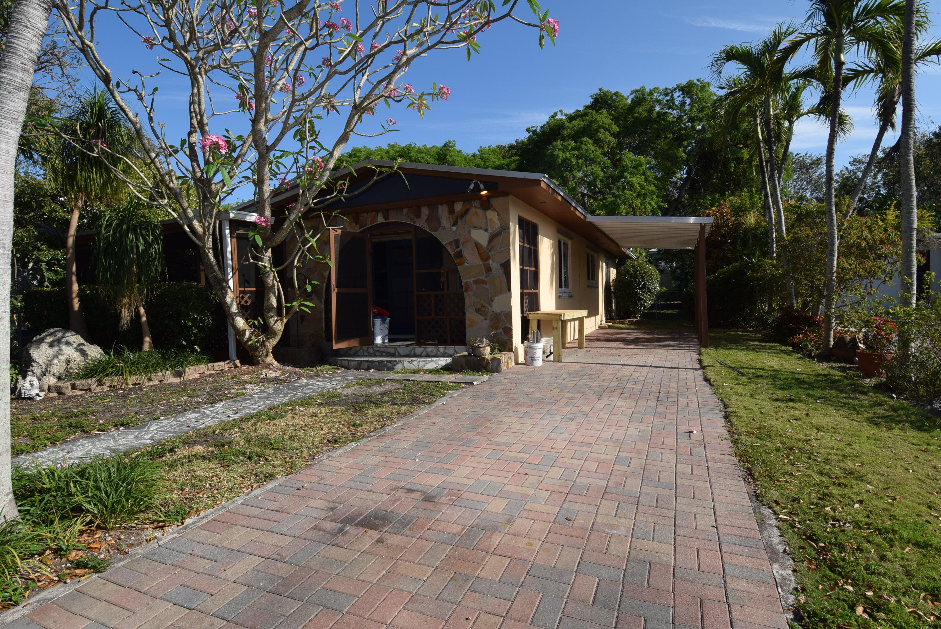 803 Brown Street